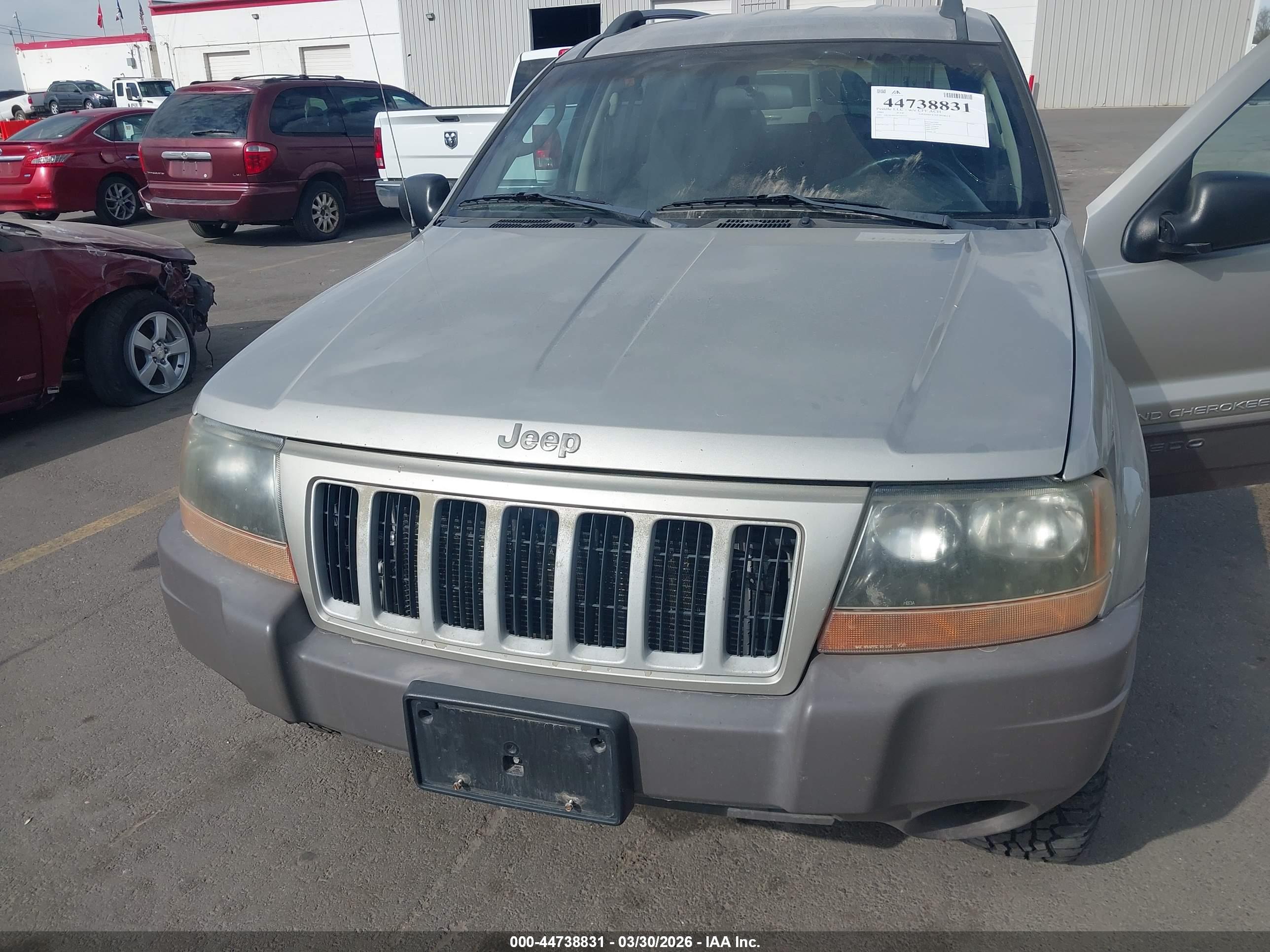 JEEP GRAND image 6