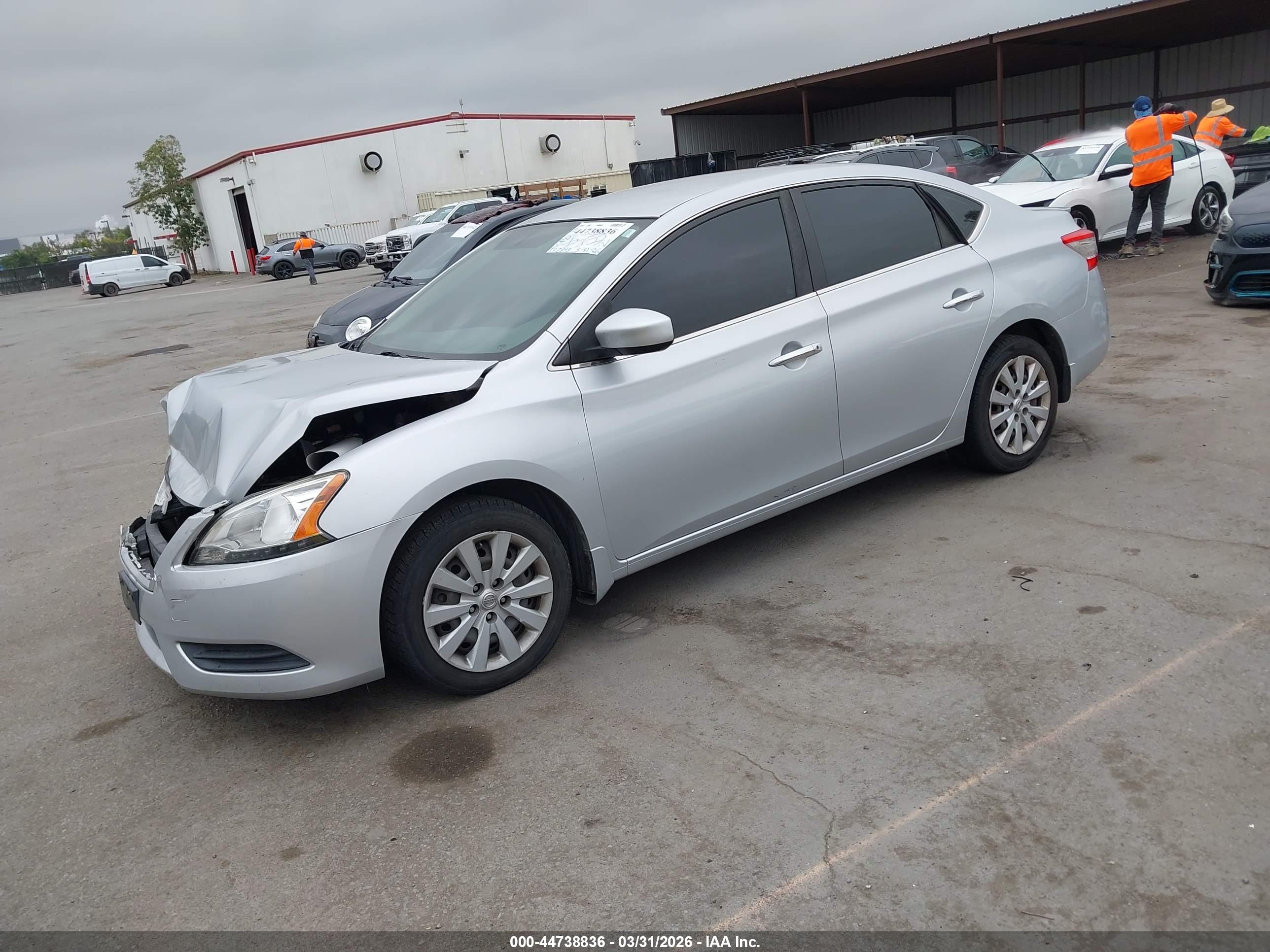 NISSAN SENTRA image 2