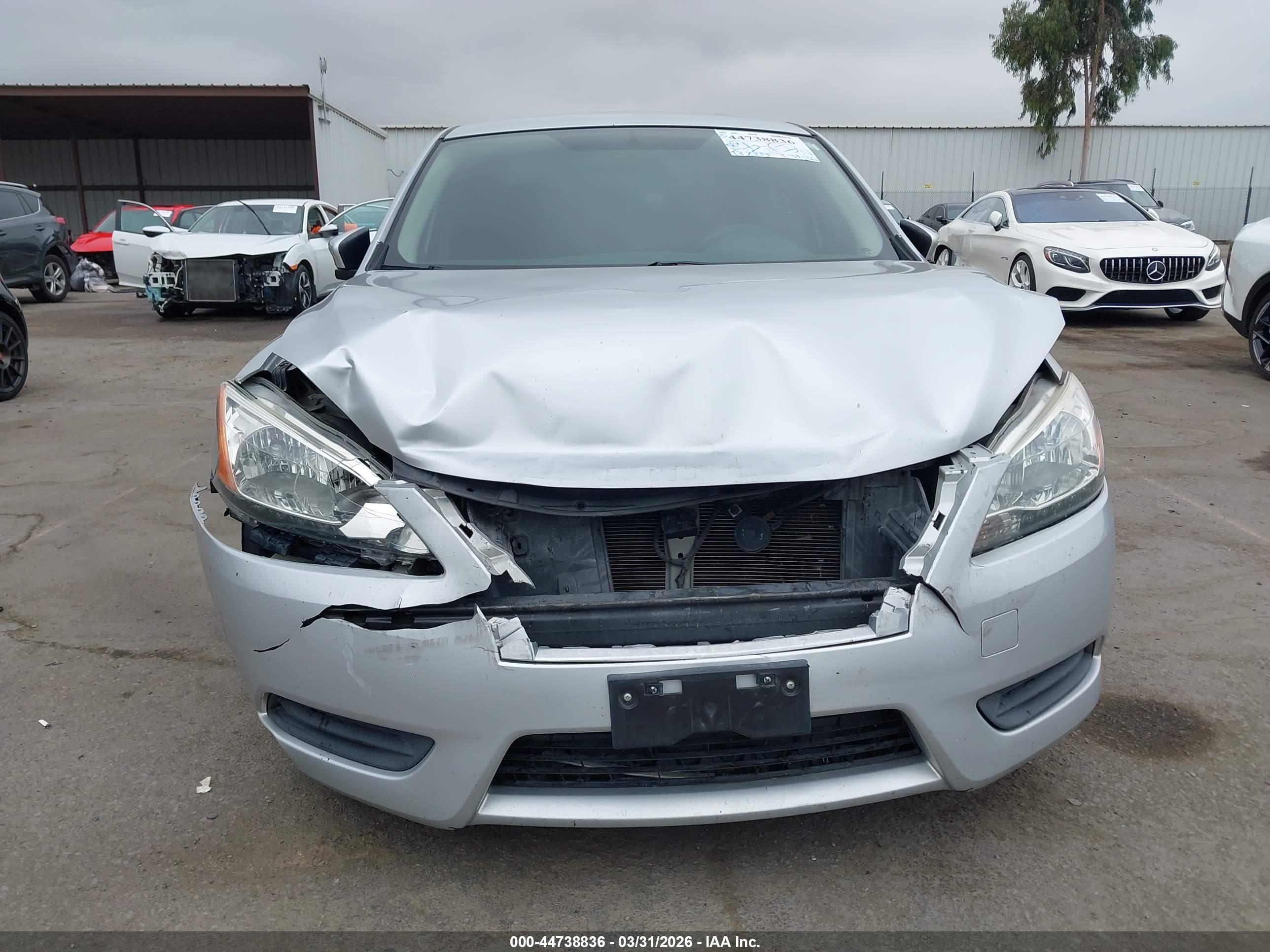 NISSAN SENTRA image 6