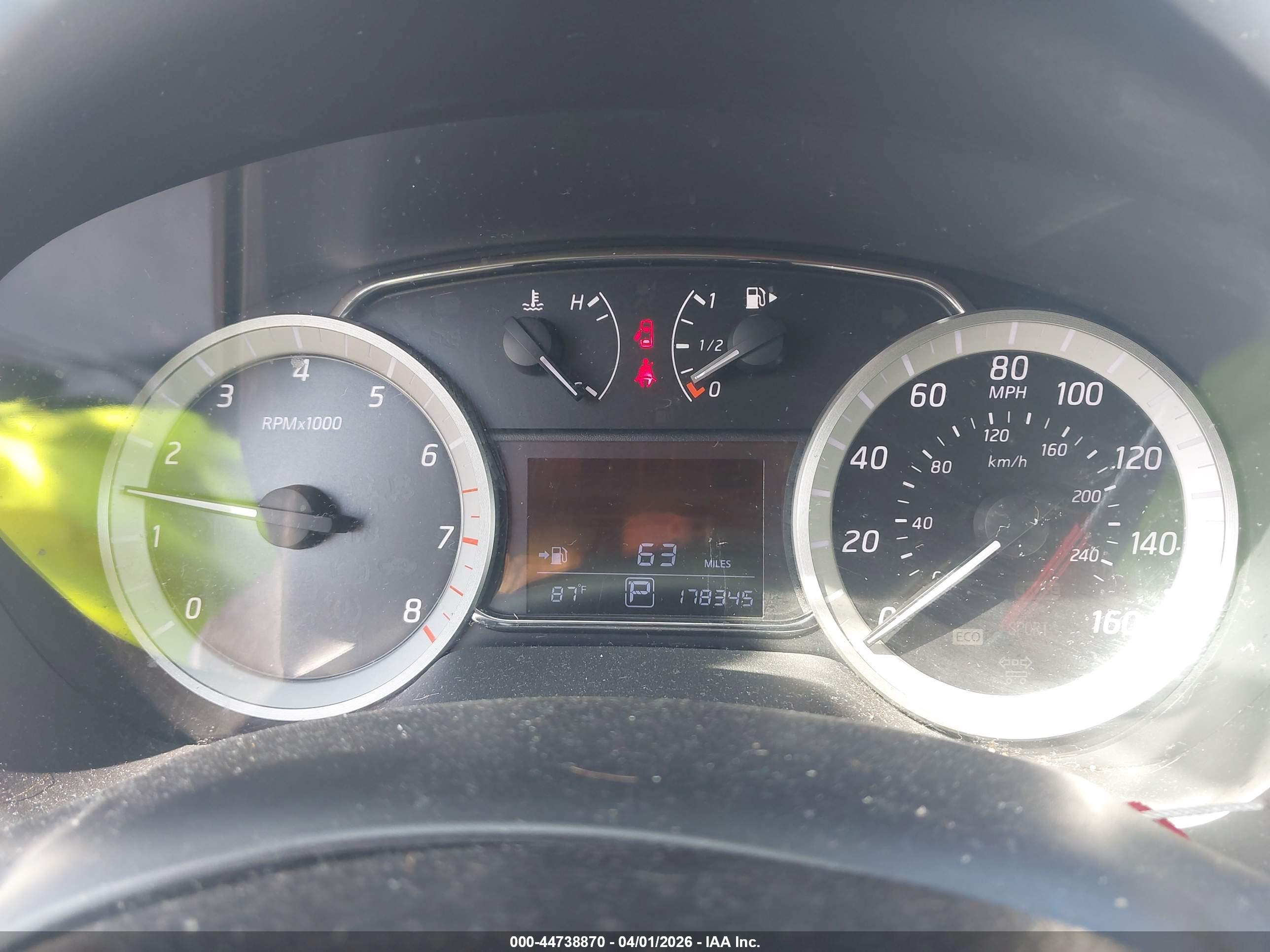 NISSAN SENTRA image 7