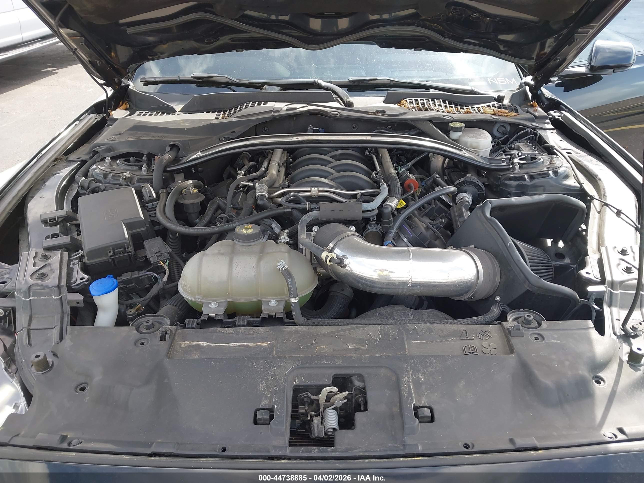 FORD MUSTANG image 10