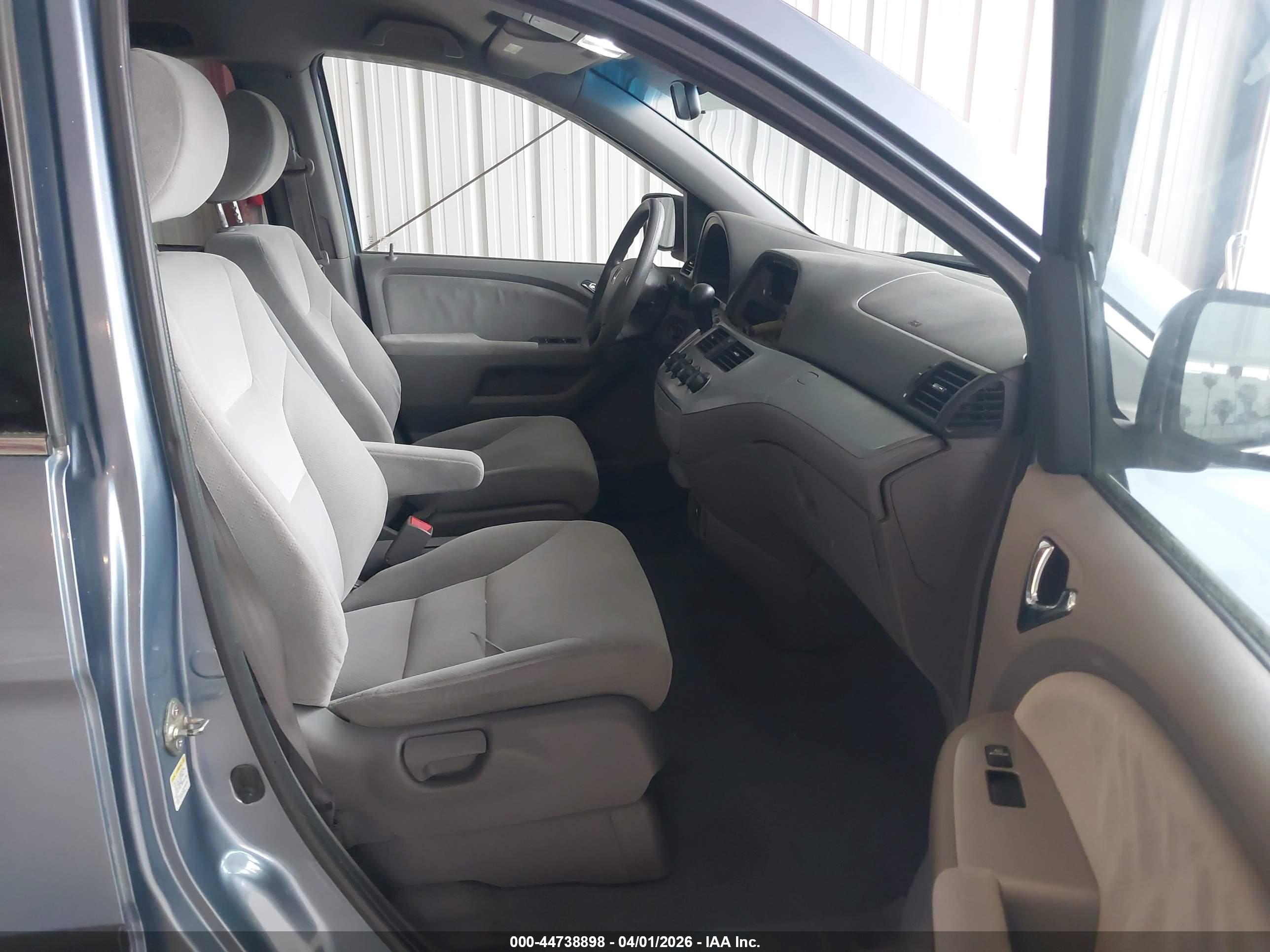 HONDA ODYSSEY image 5