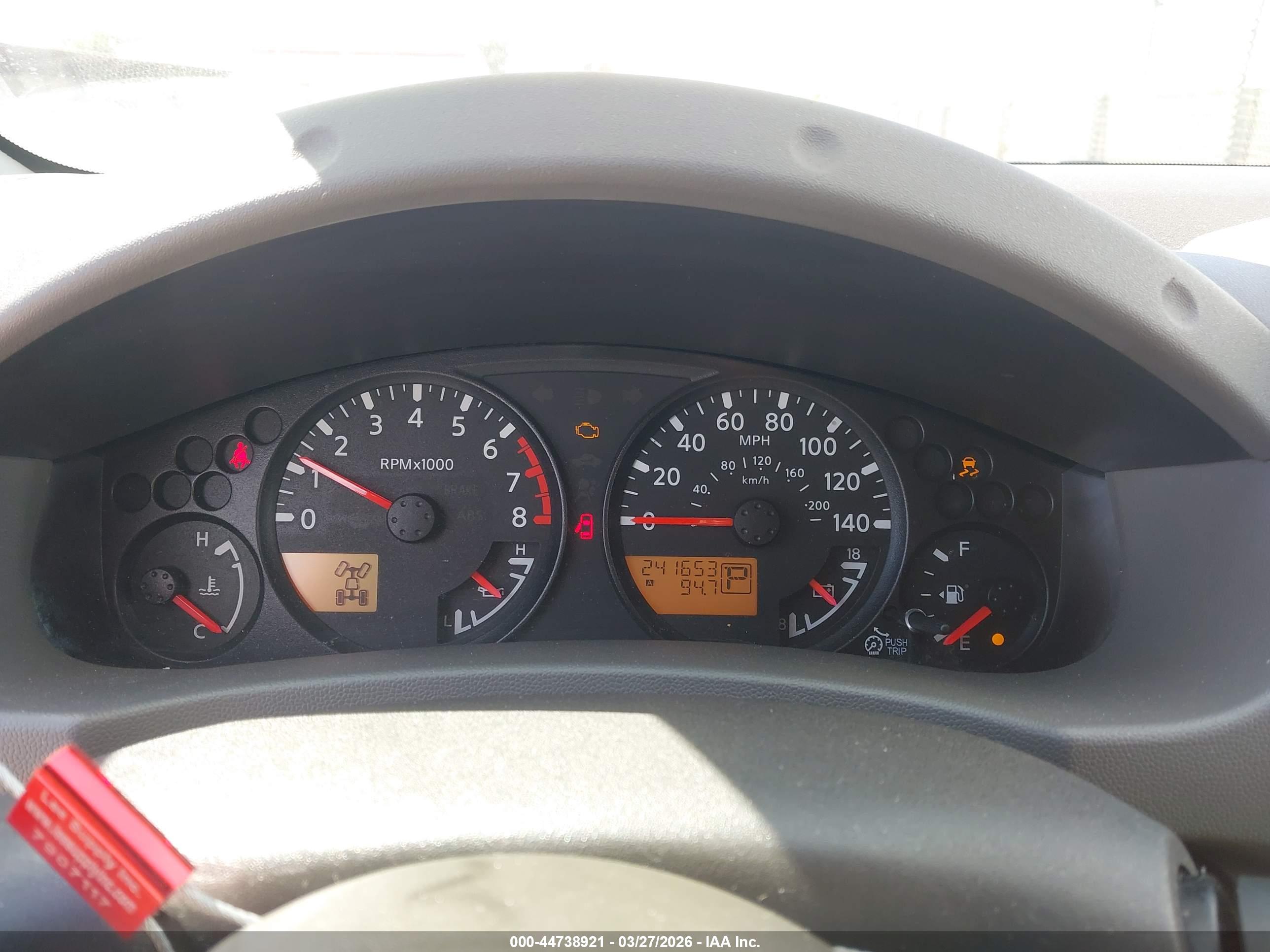 NISSAN XTERRA image 7