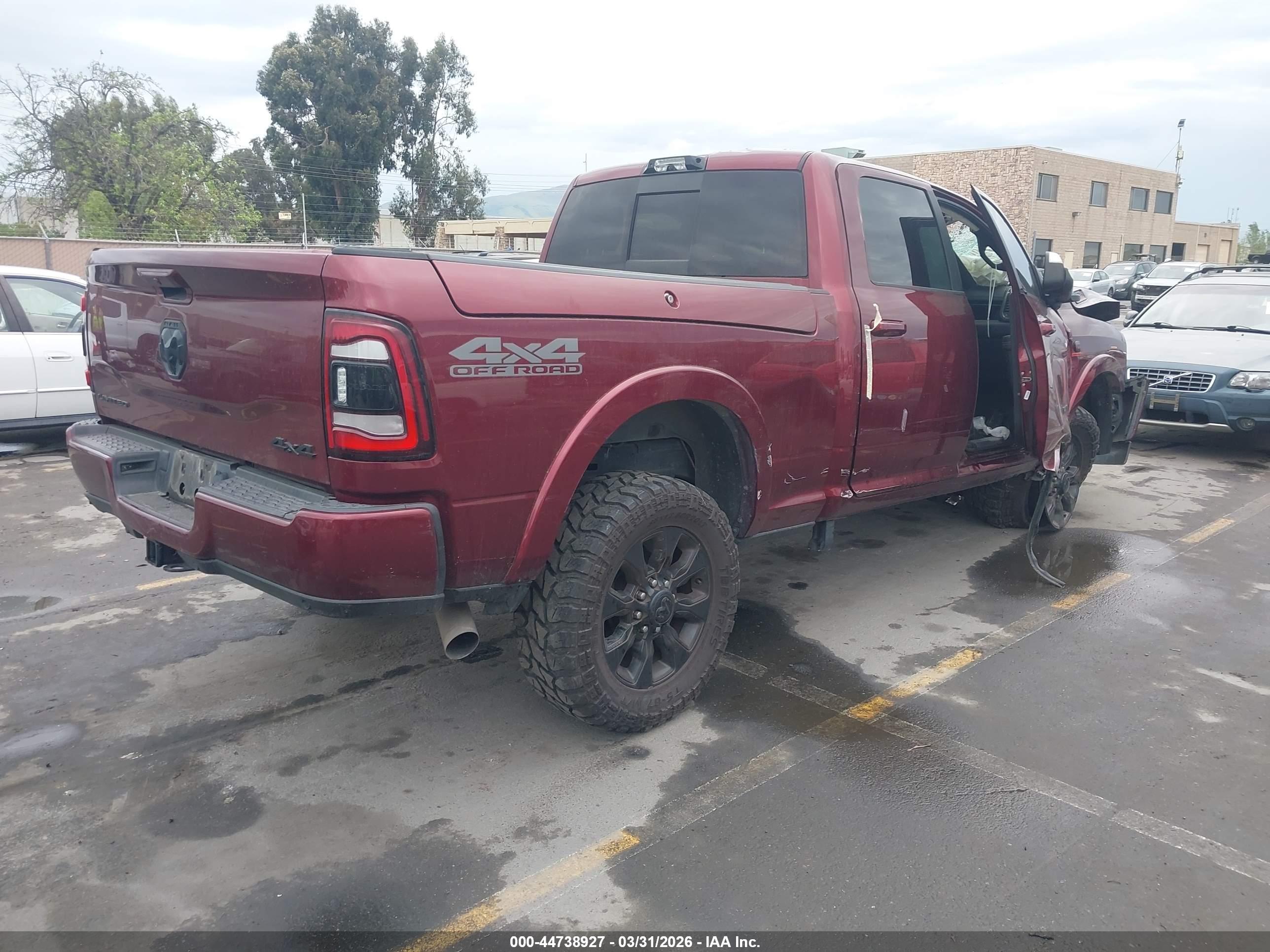 RAM 2500 image 4