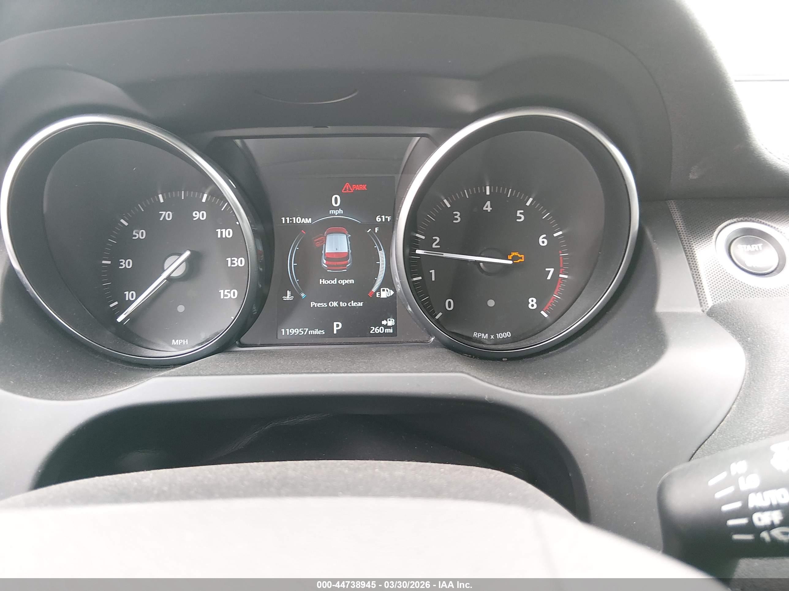 LAND ROVER image 7