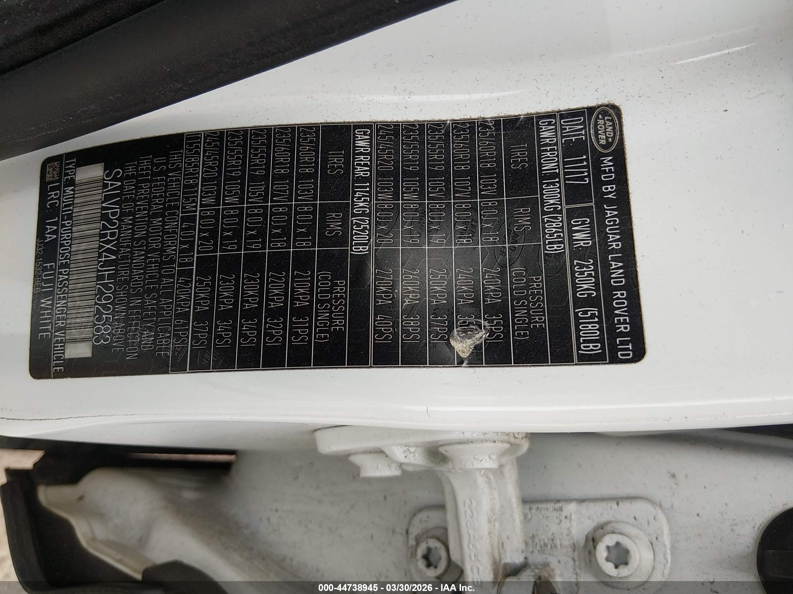 LAND ROVER image 9
