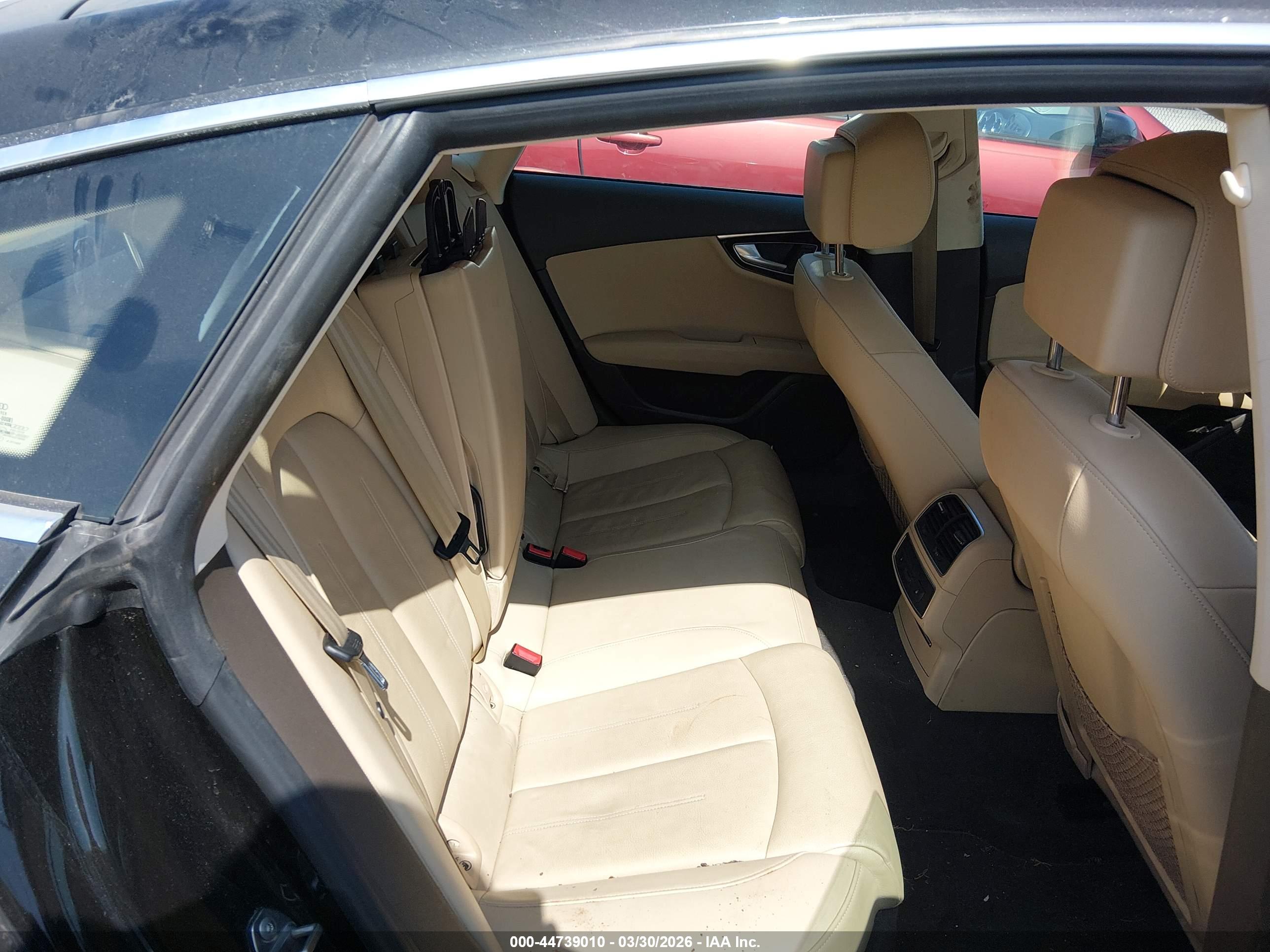 AUDI A7 image 8