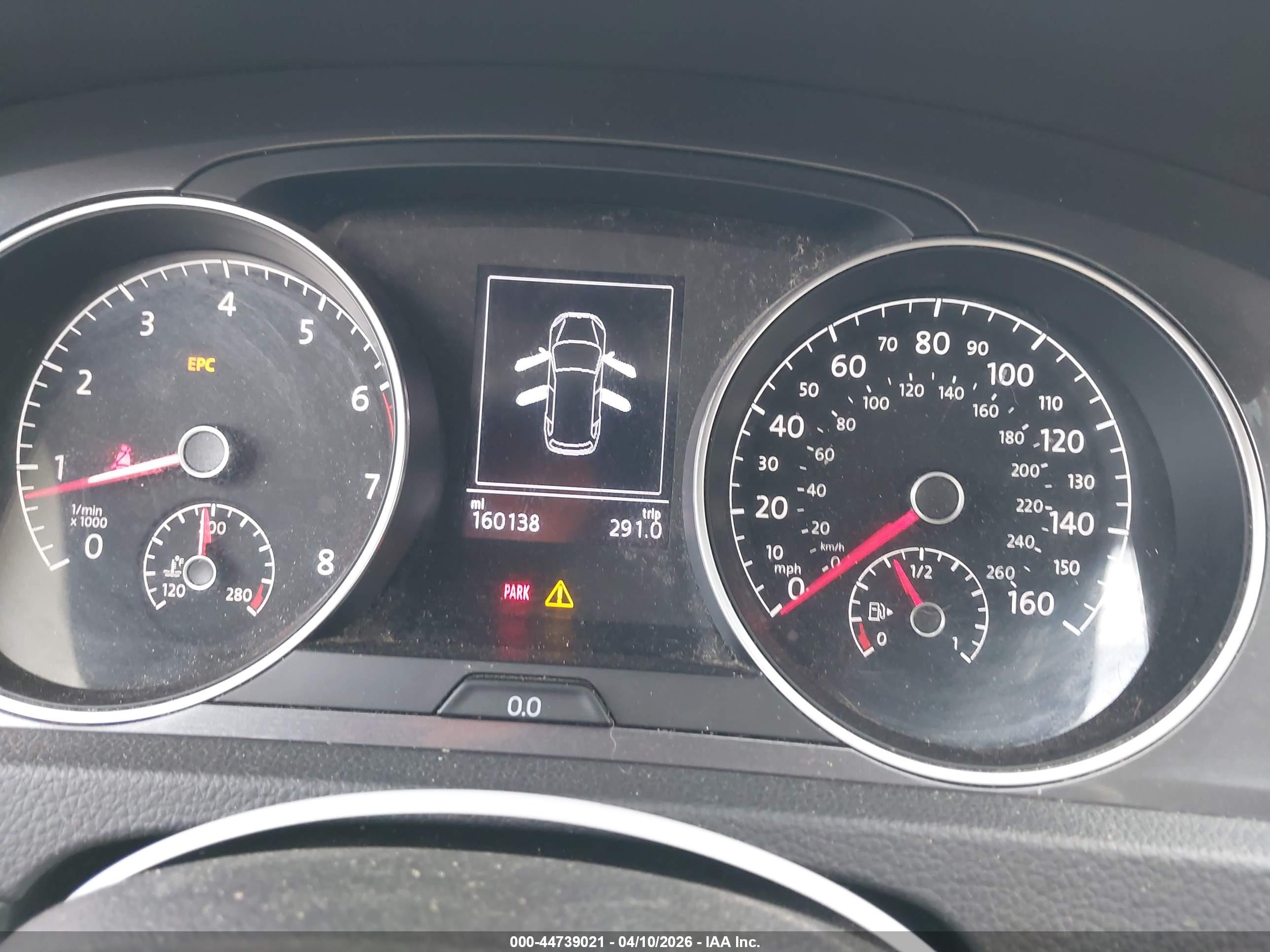 VOLKSWAGEN GOLF image 7