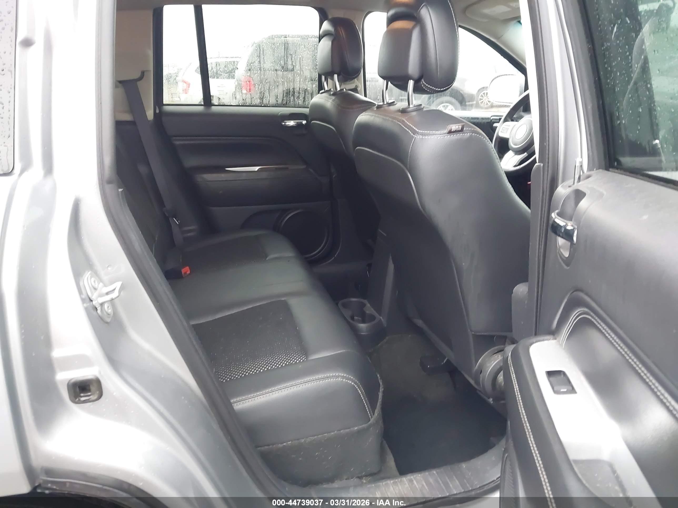 JEEP COMPASS image 8