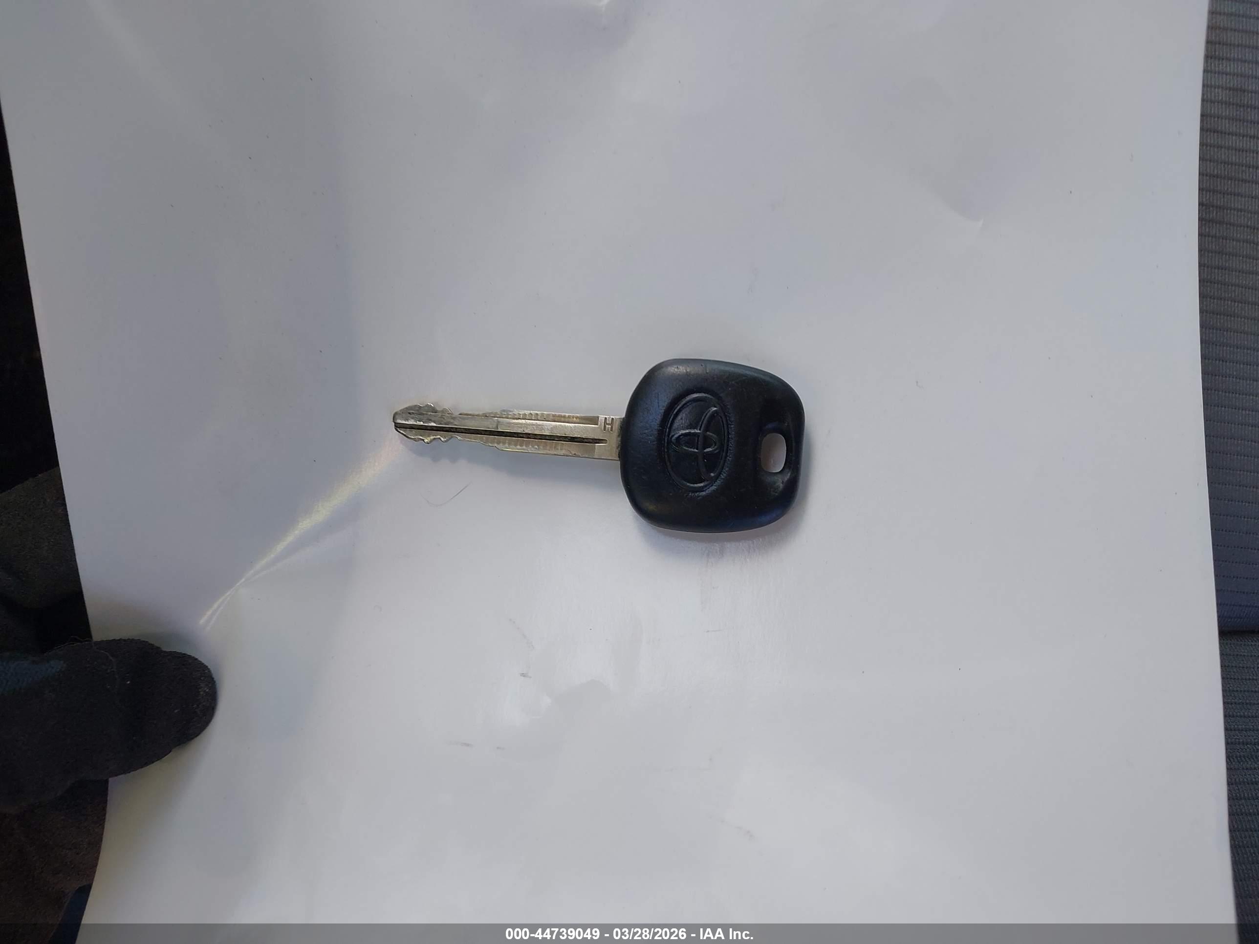 TOYOTA COROLLA image 11