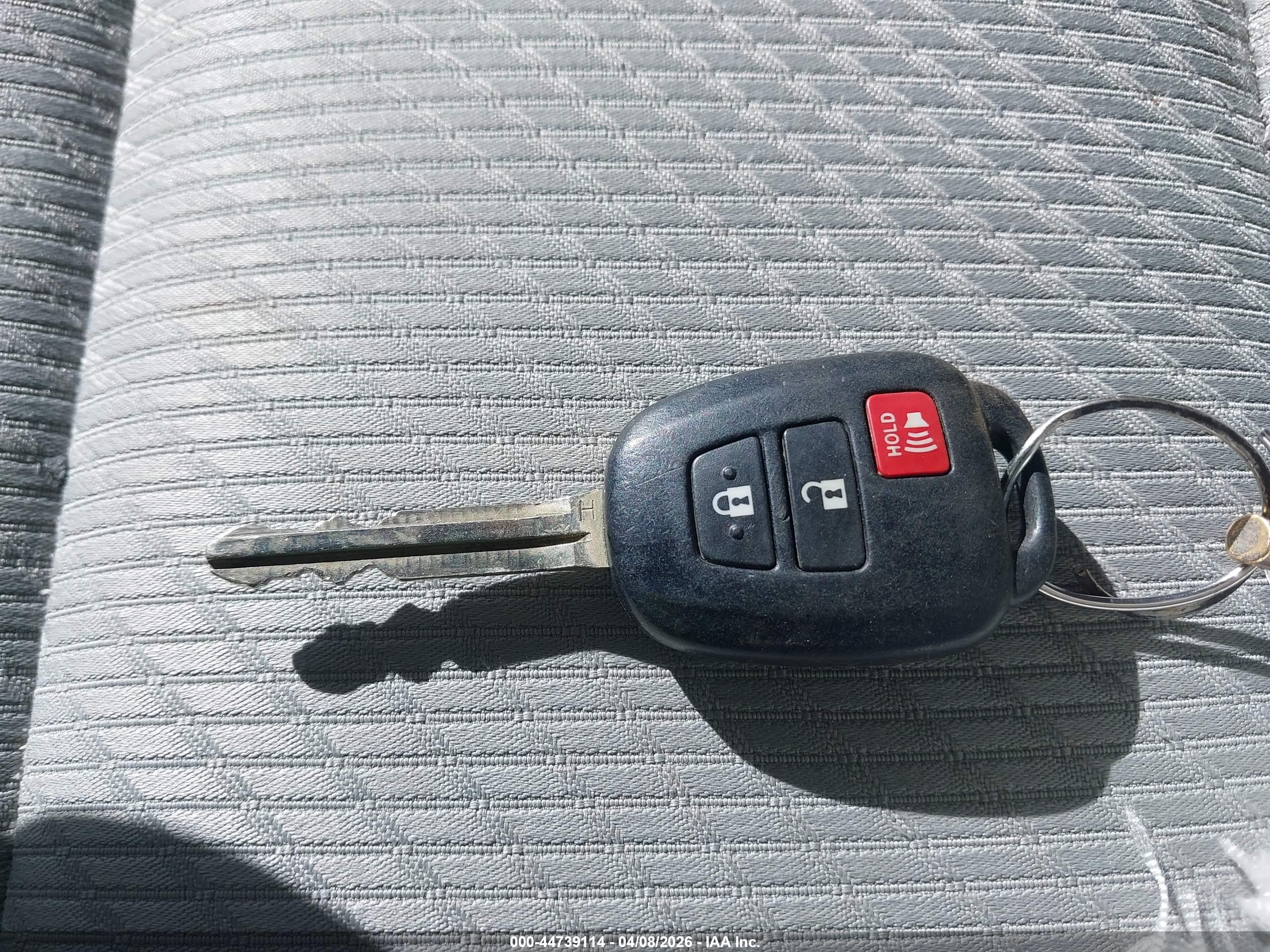 TOYOTA HIGHLANDER image 11