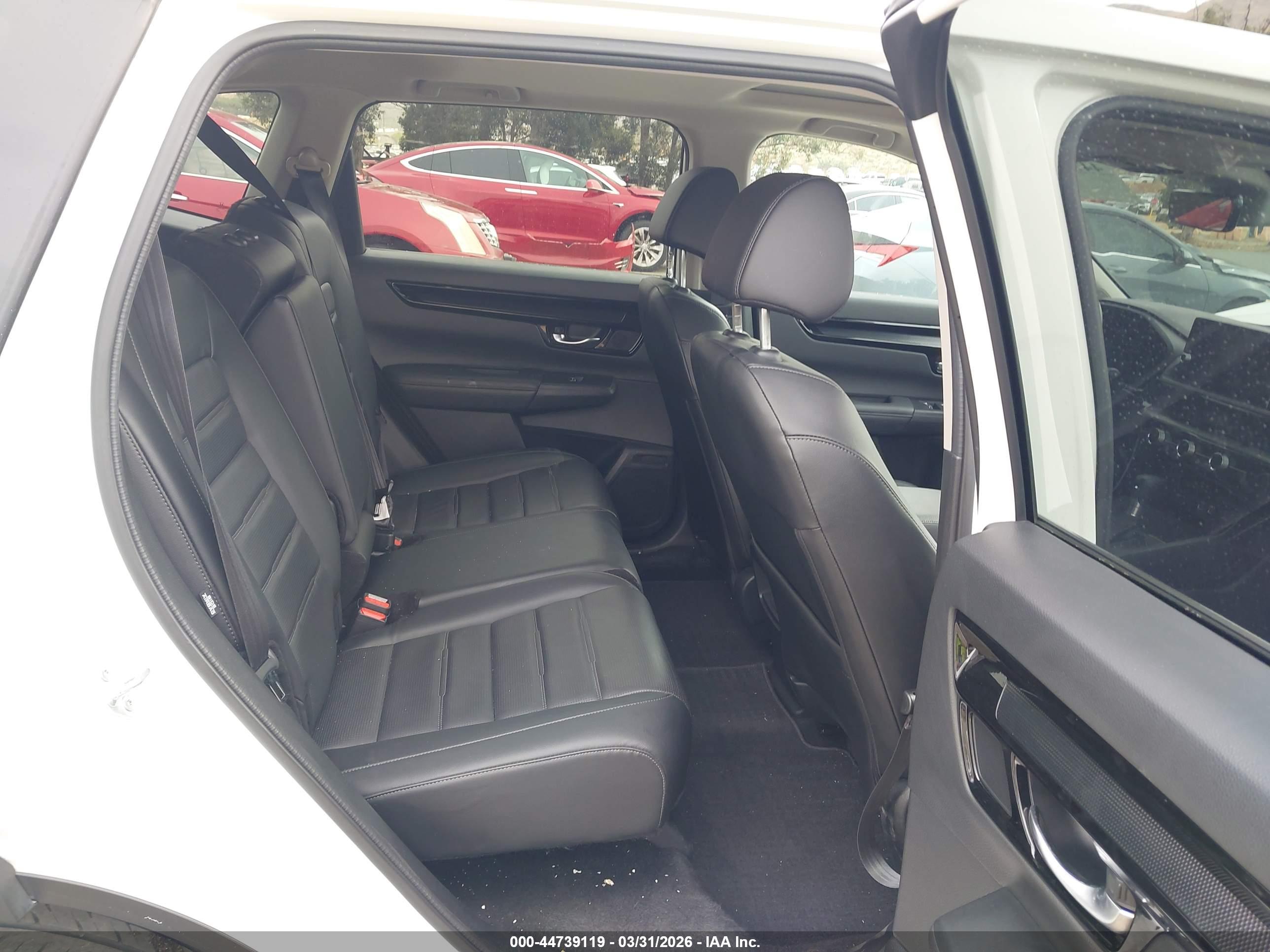HONDA CR-V image 8