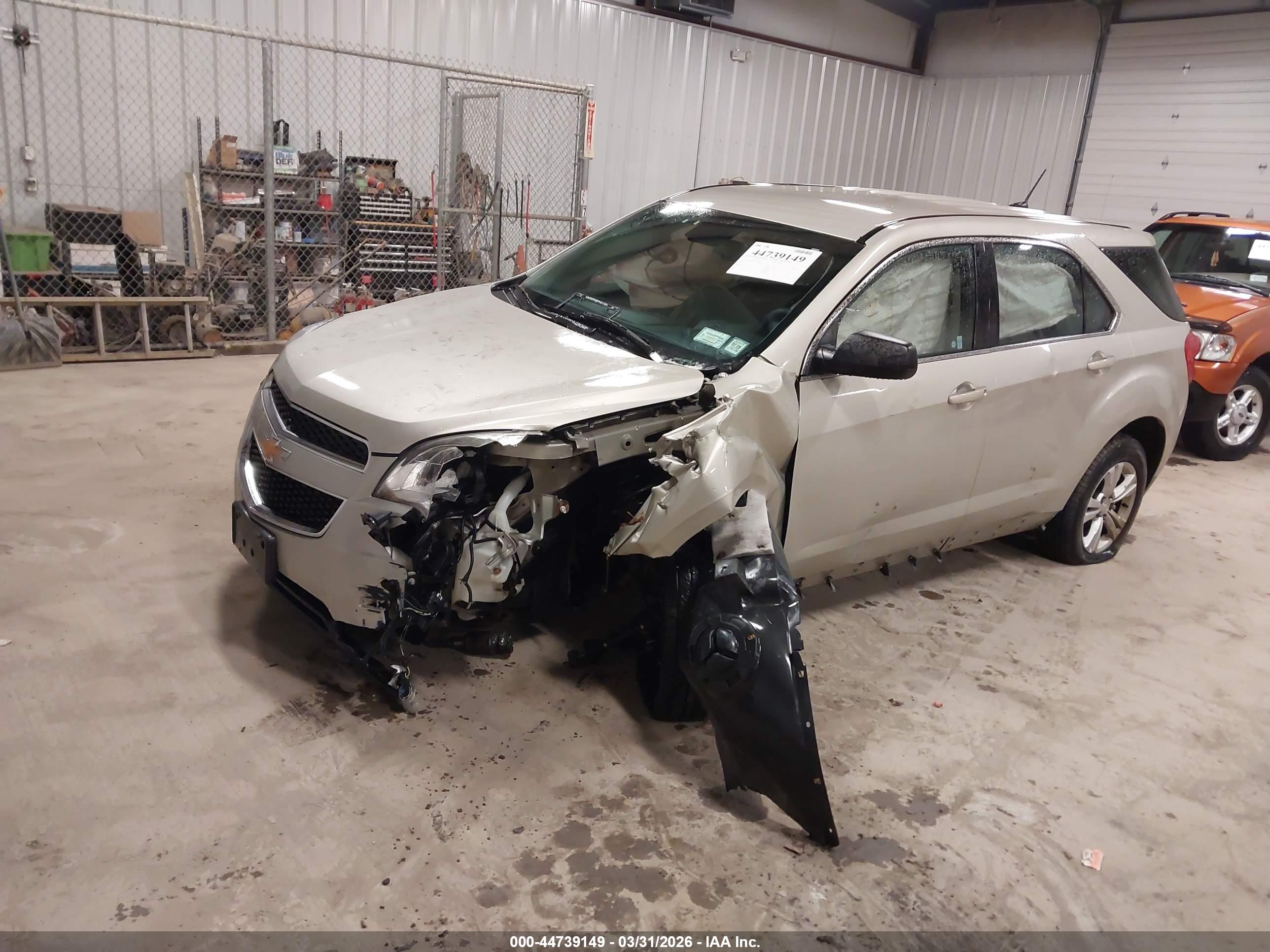 CHEVROLET EQUINOX image 2