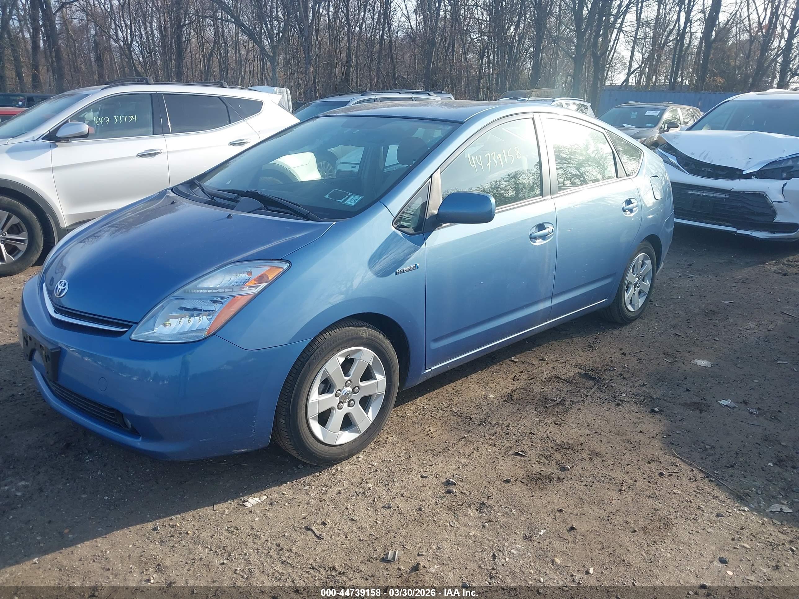 TOYOTA PRIUS image 2