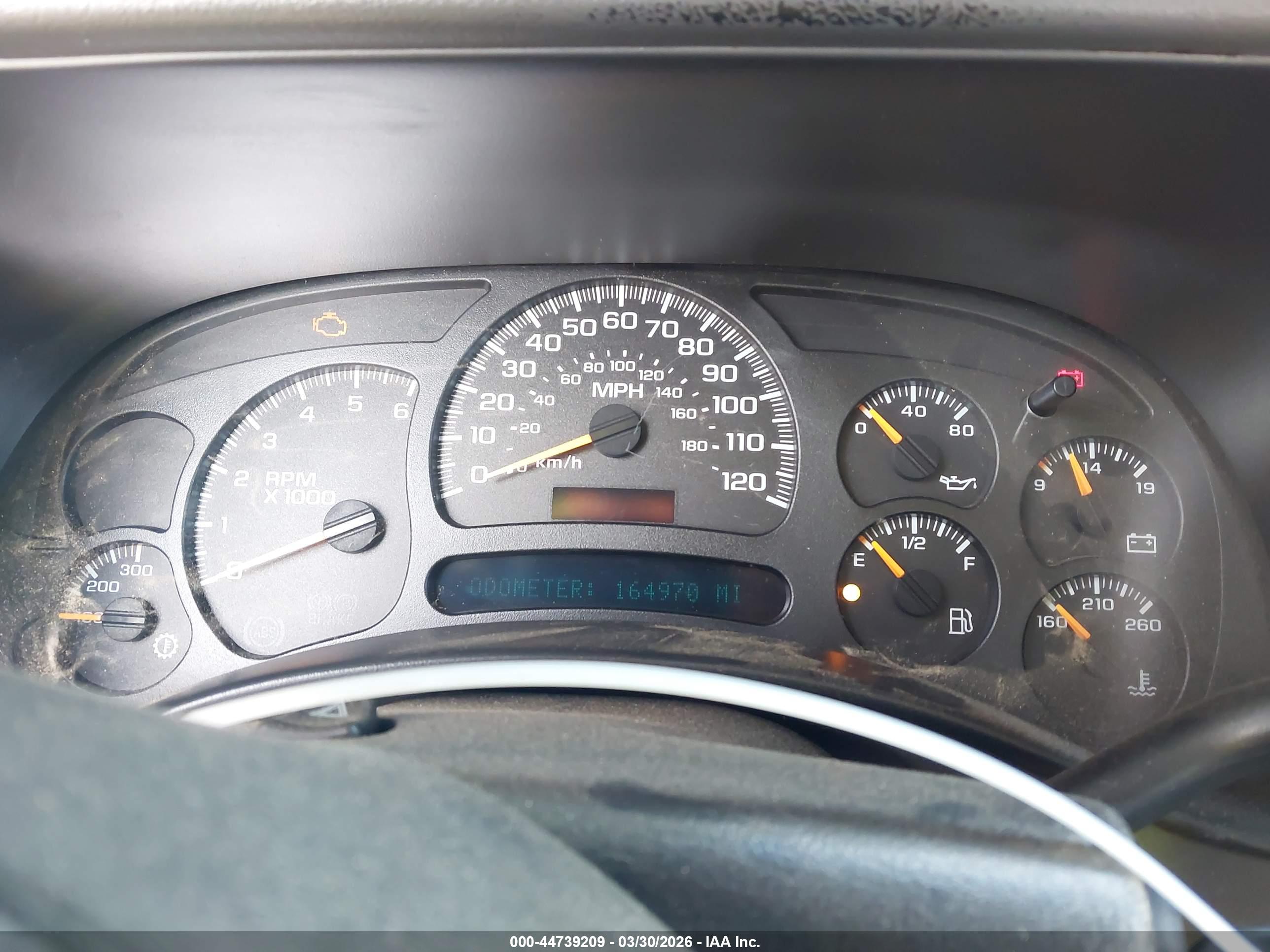 CHEVROLET SILVERADO image 7