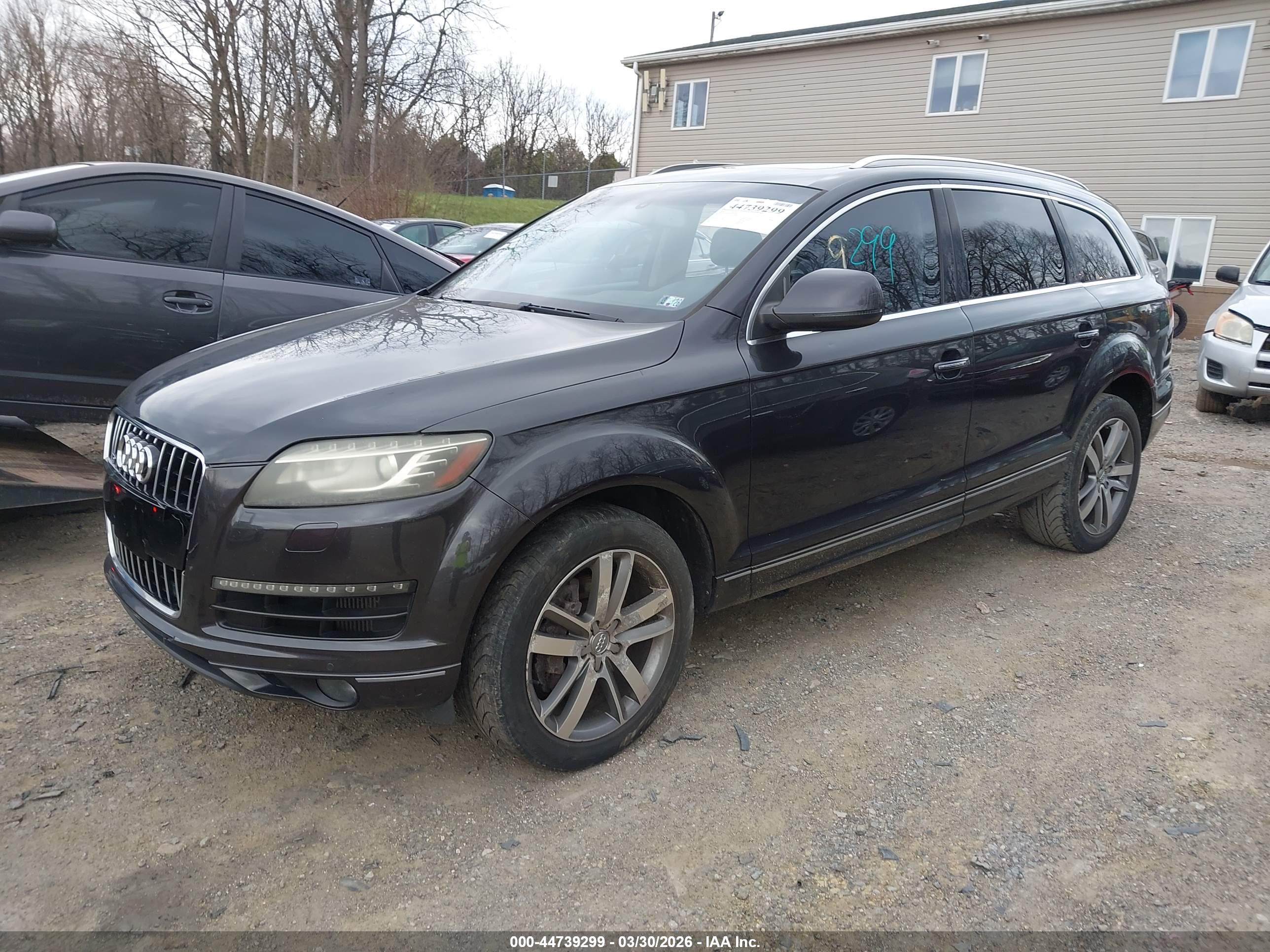 AUDI Q7 image 2