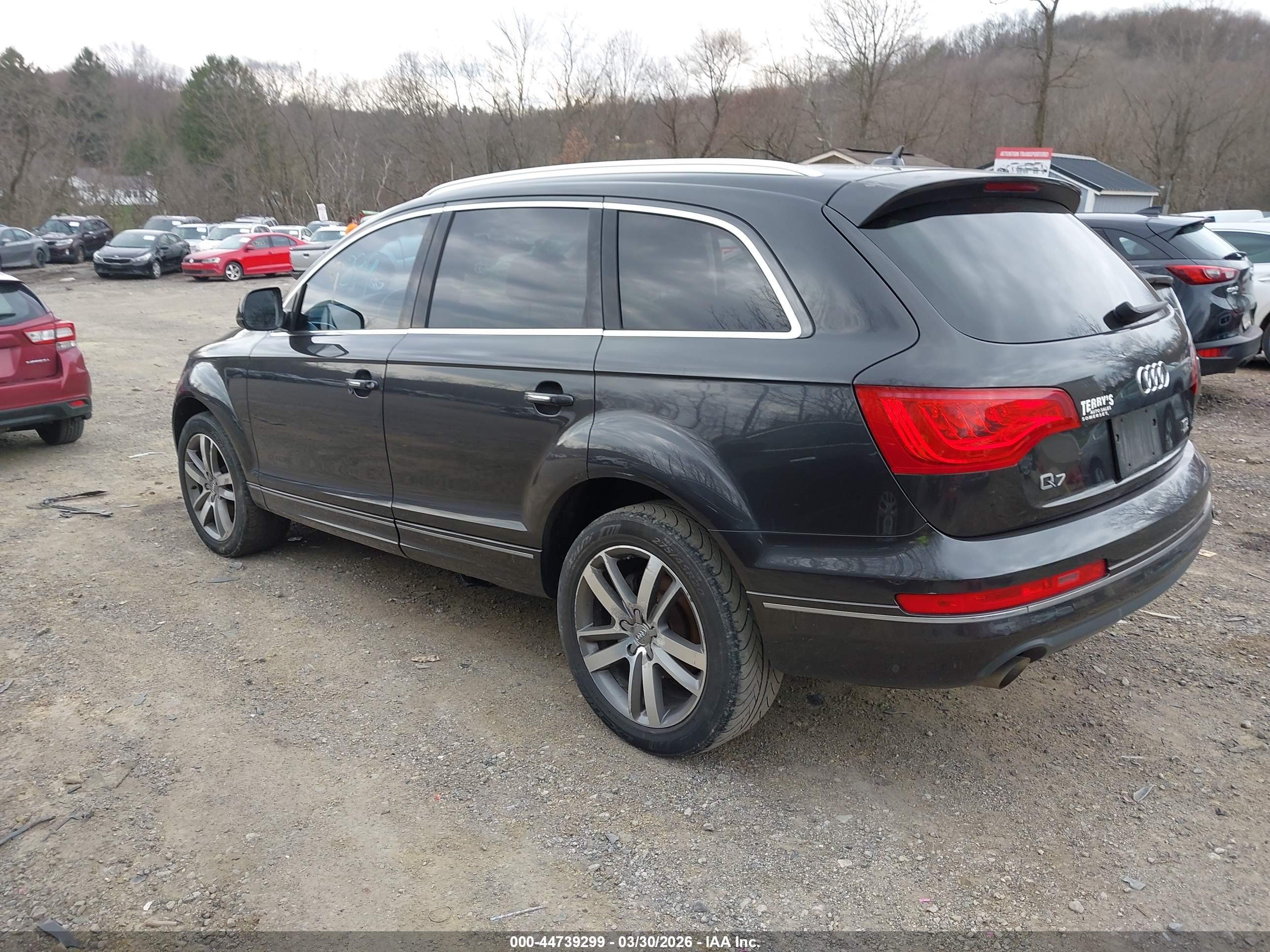 AUDI Q7 image 3