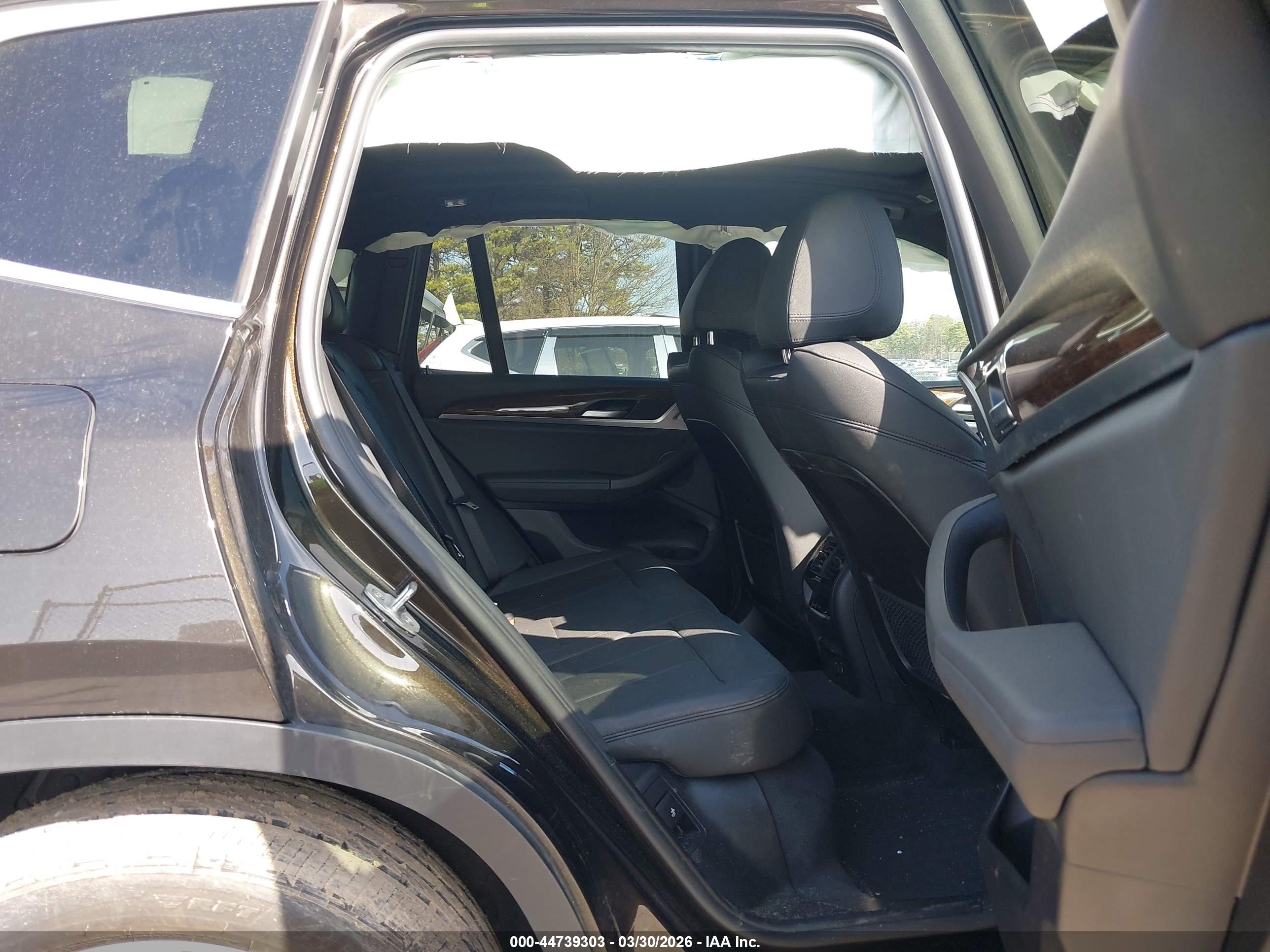 BMW X3 image 8