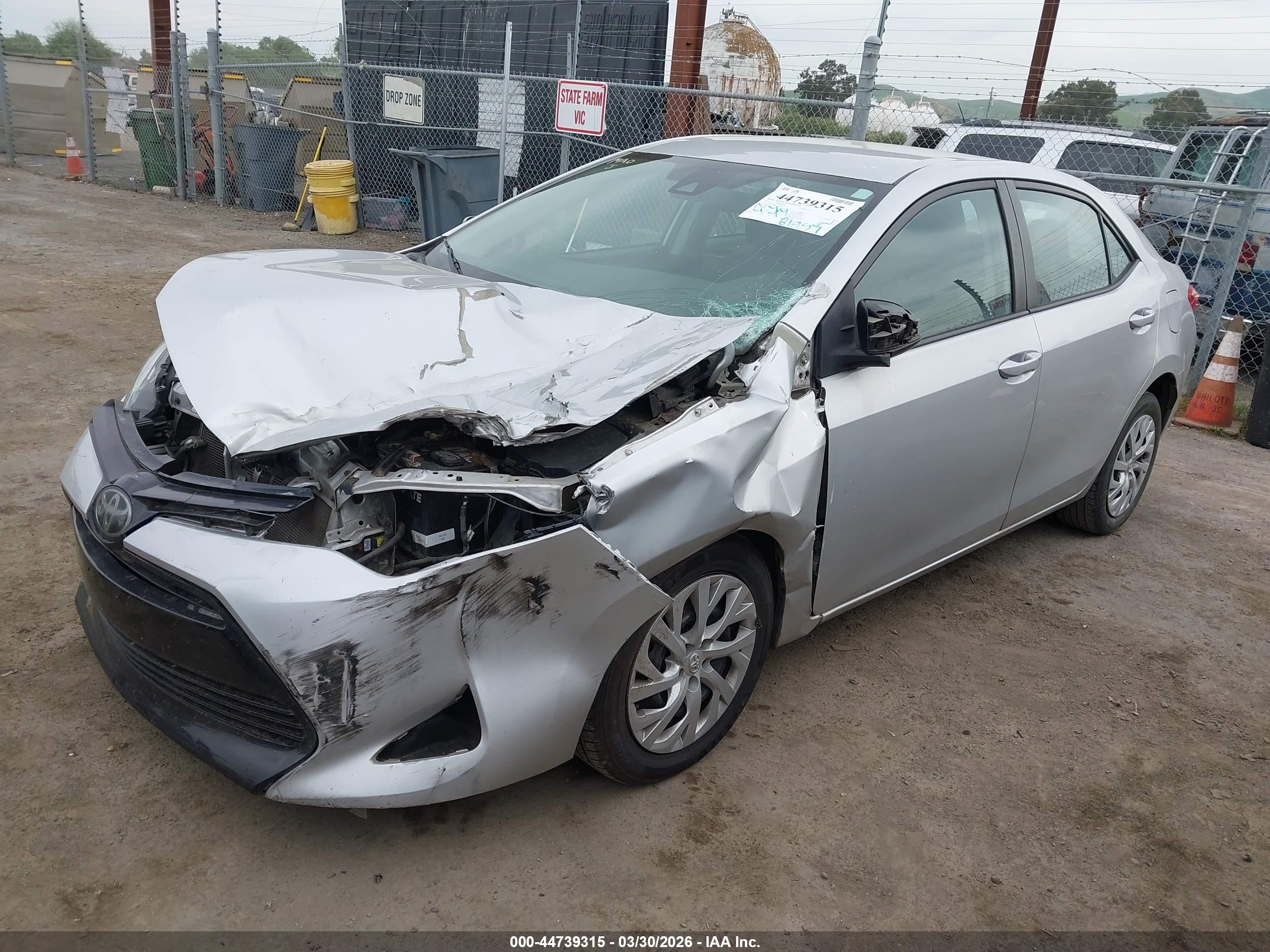 TOYOTA COROLLA image 2