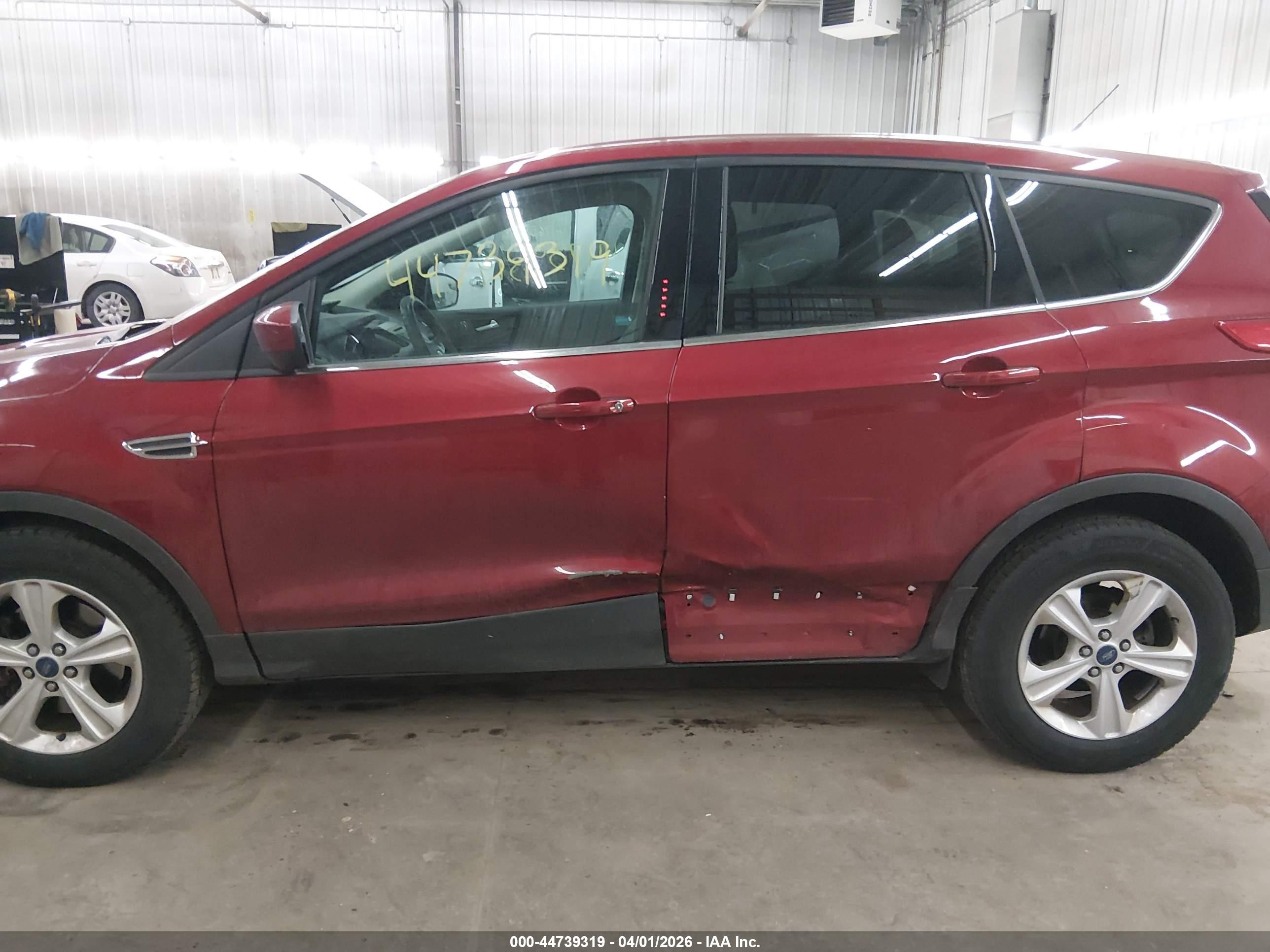 FORD ESCAPE image 6