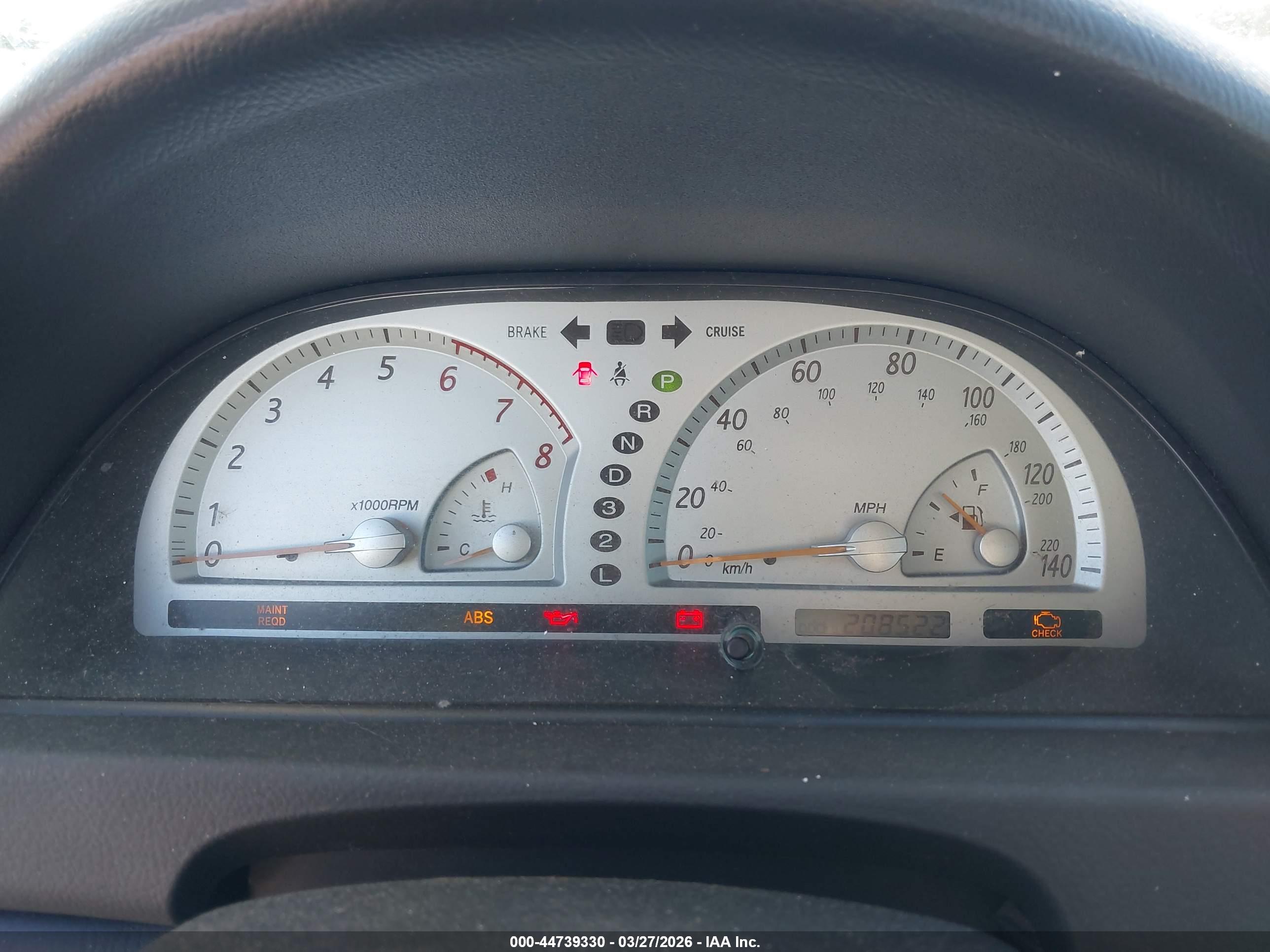 TOYOTA CAMRY image 7