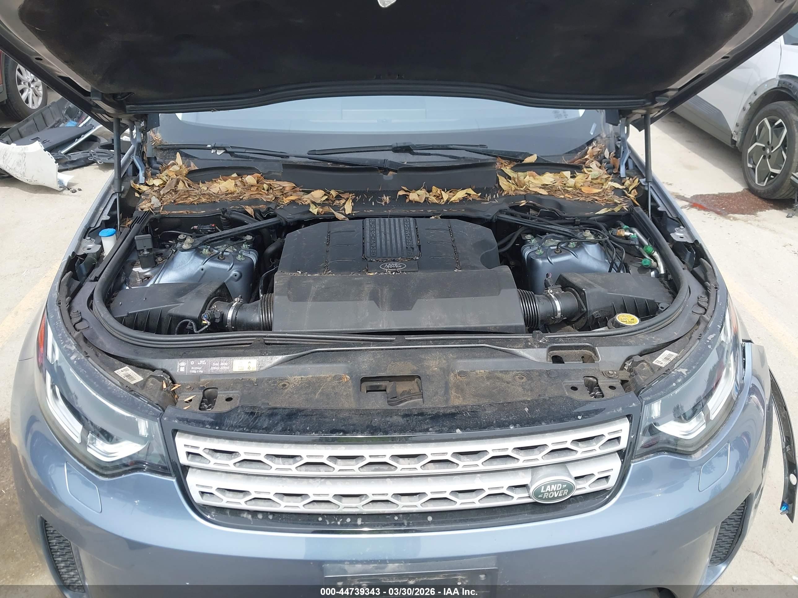 LAND ROVER image 10