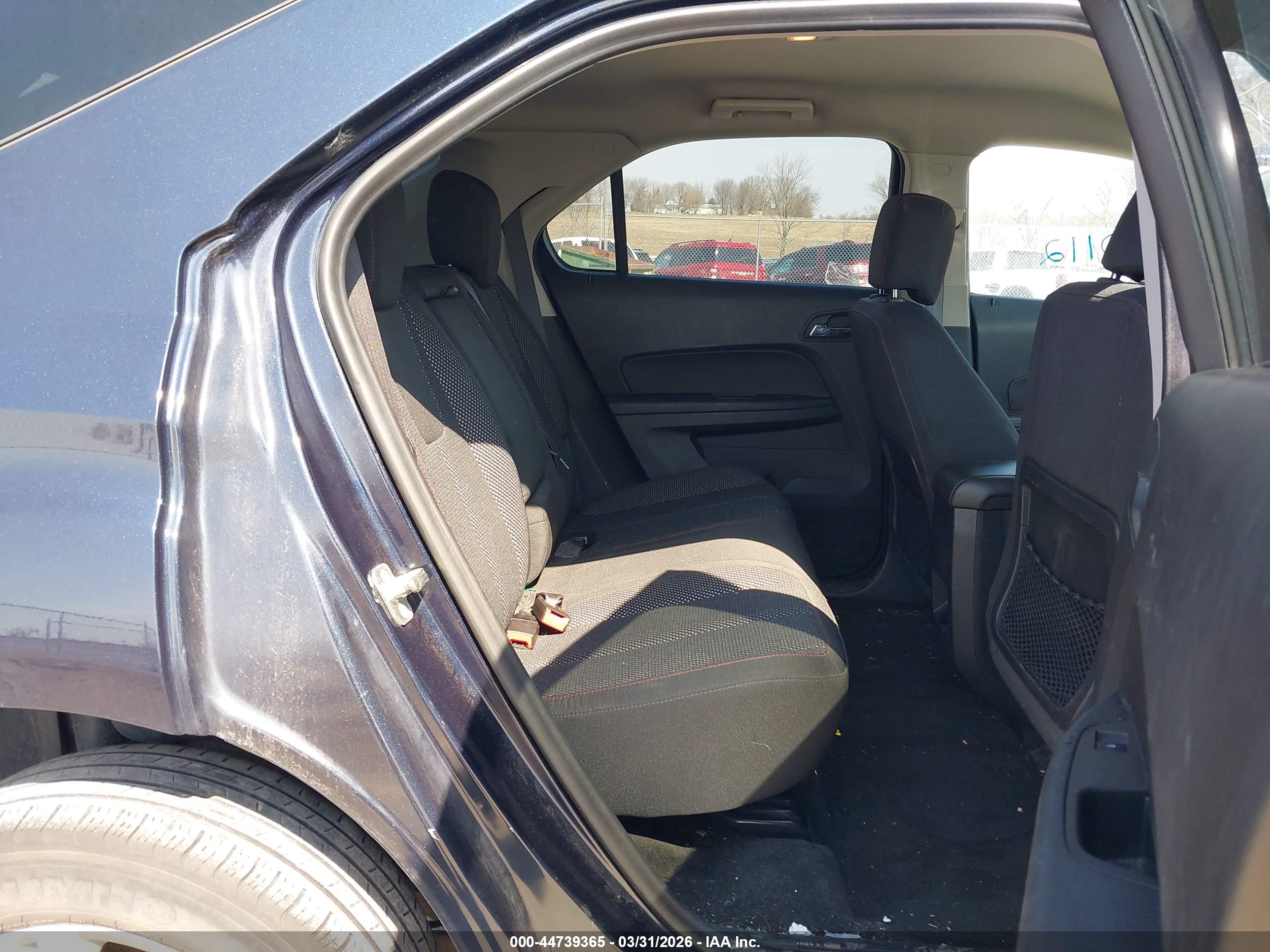 CHEVROLET EQUINOX image 8
