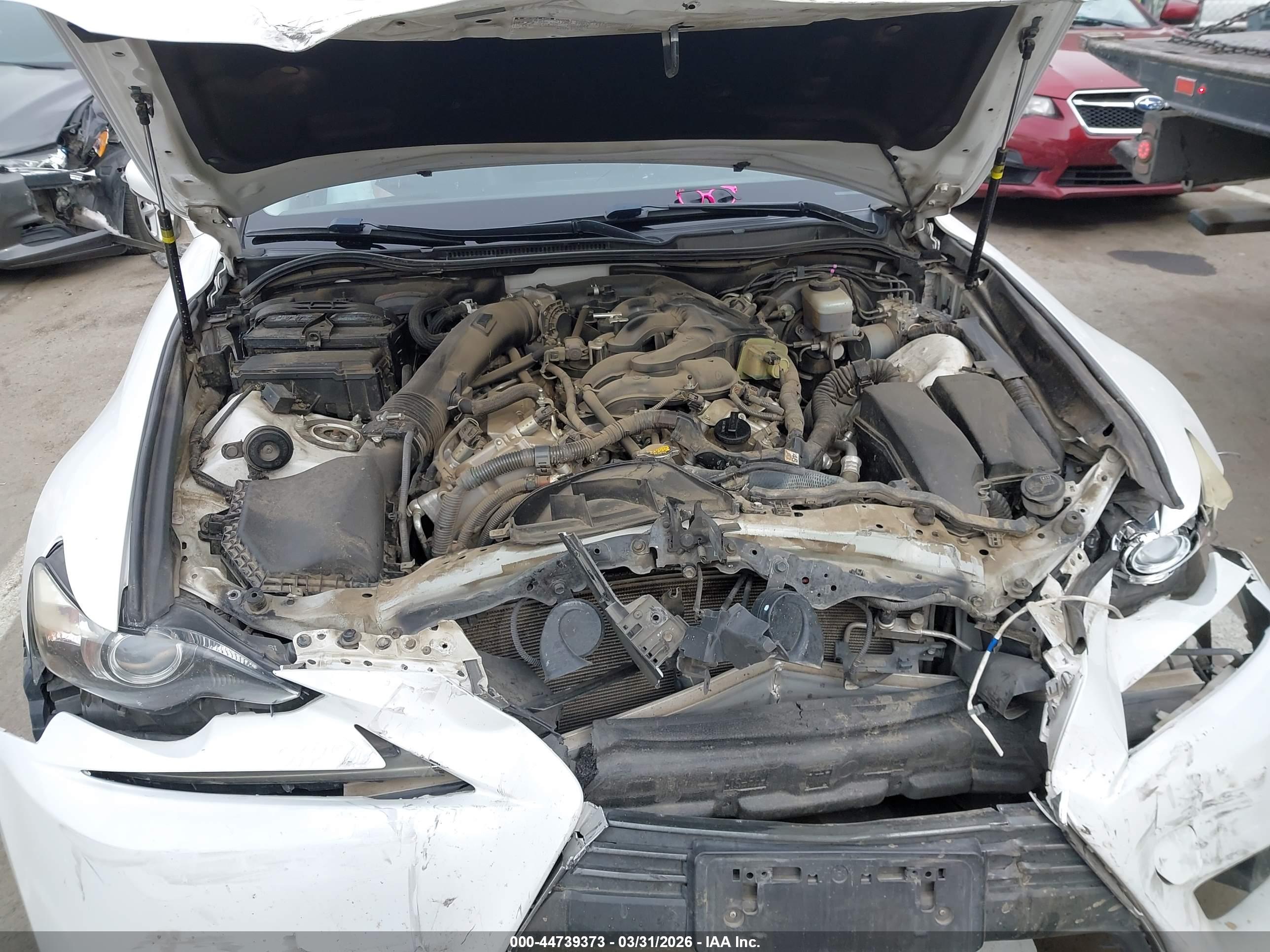 LEXUS IS image 10