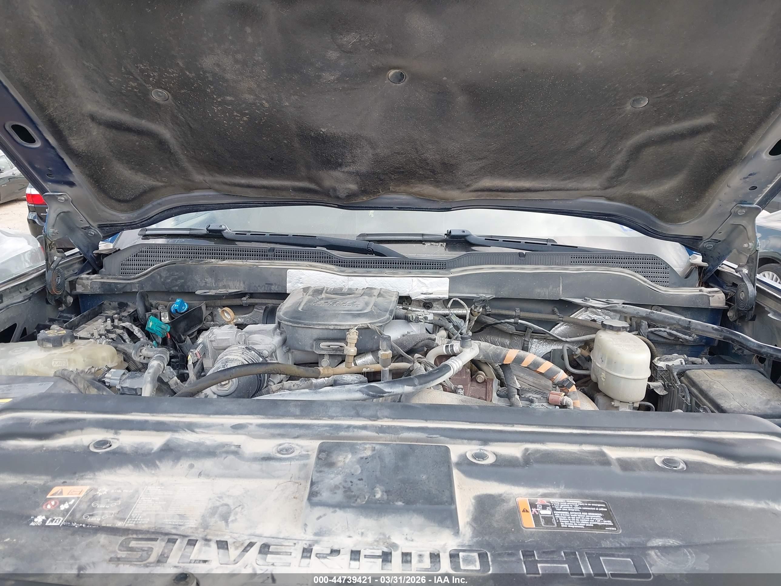 CHEVROLET SILVERADO image 10