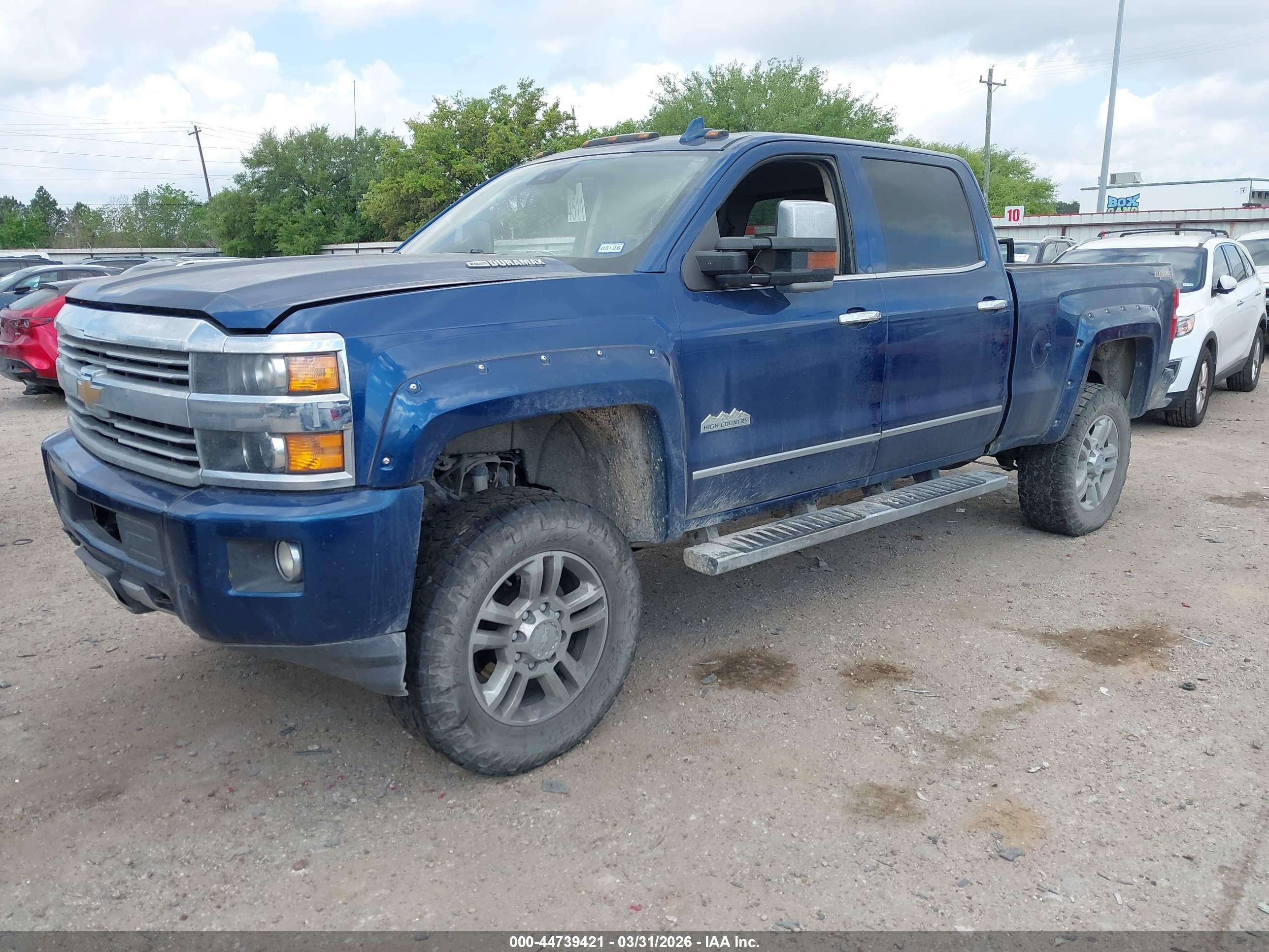 CHEVROLET SILVERADO image 2