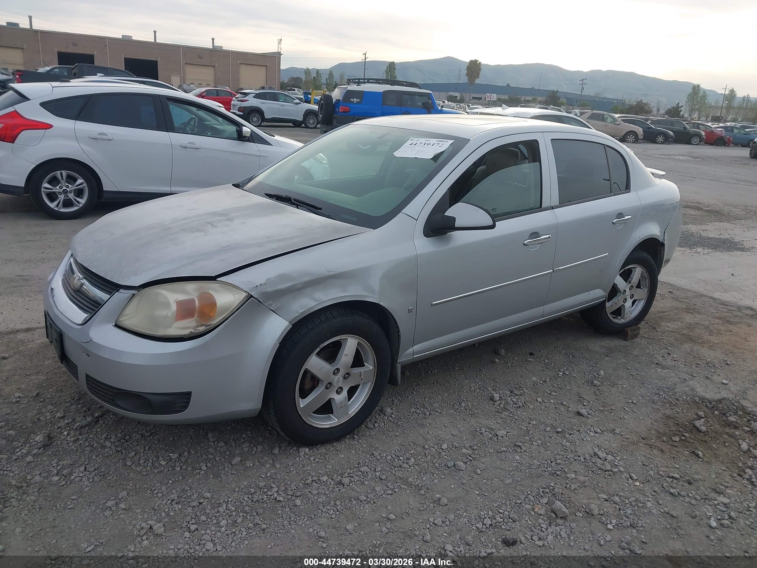 CHEVROLET COBALT image 2