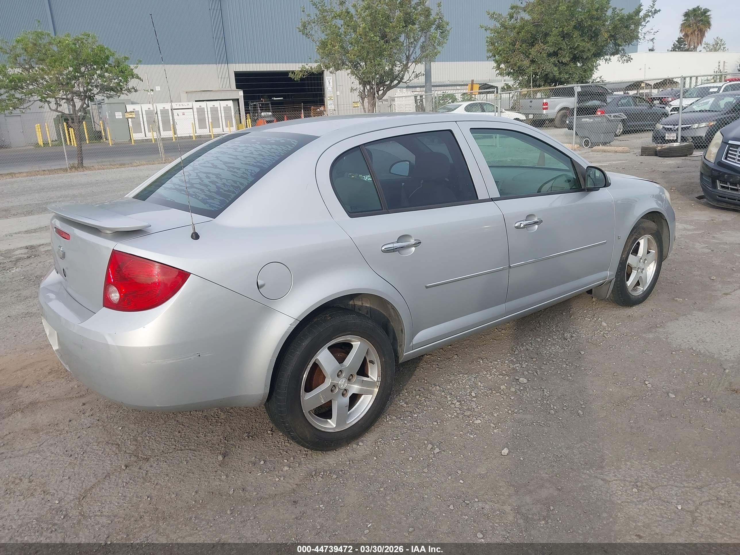 CHEVROLET COBALT image 4
