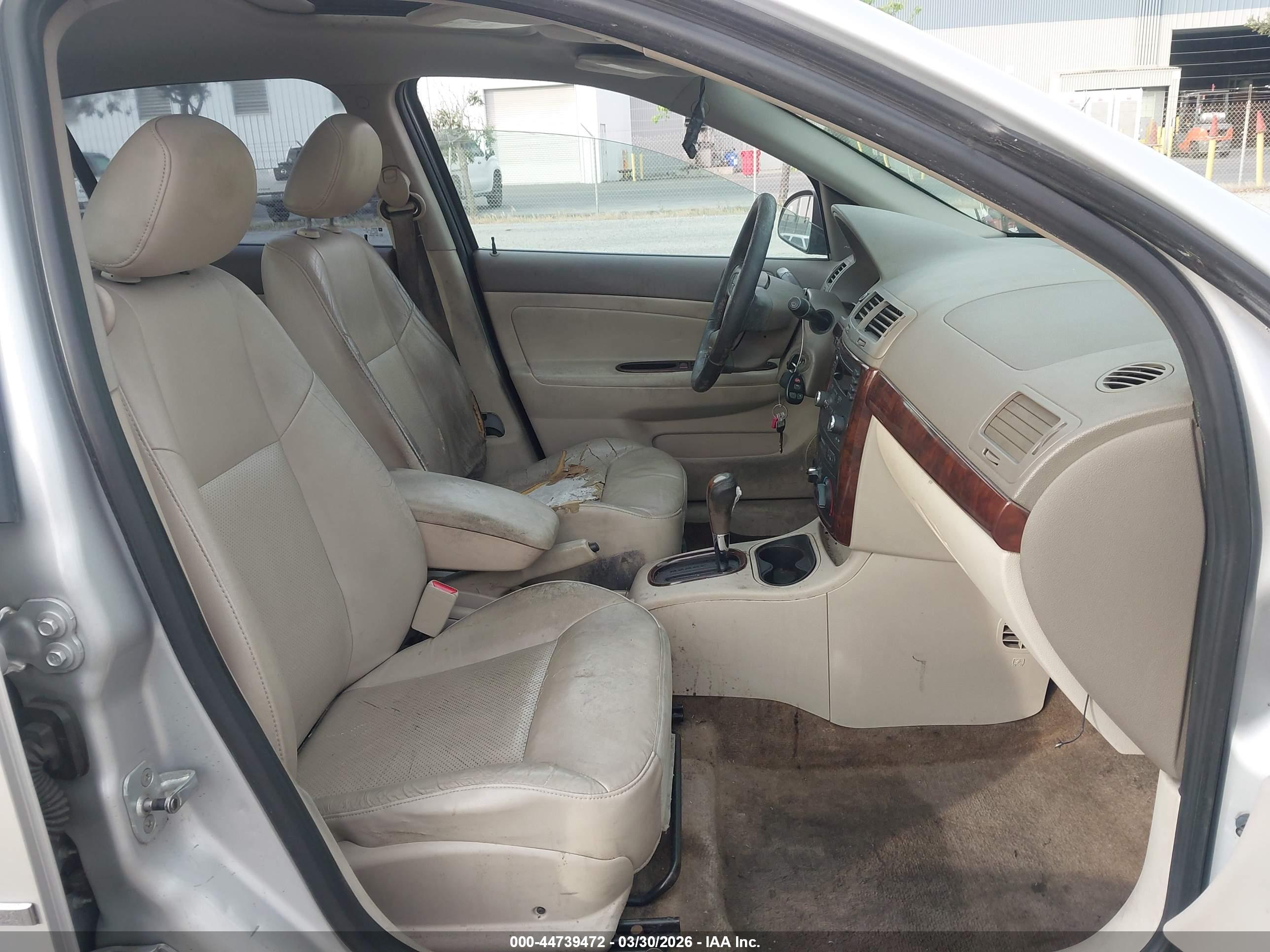 CHEVROLET COBALT image 5