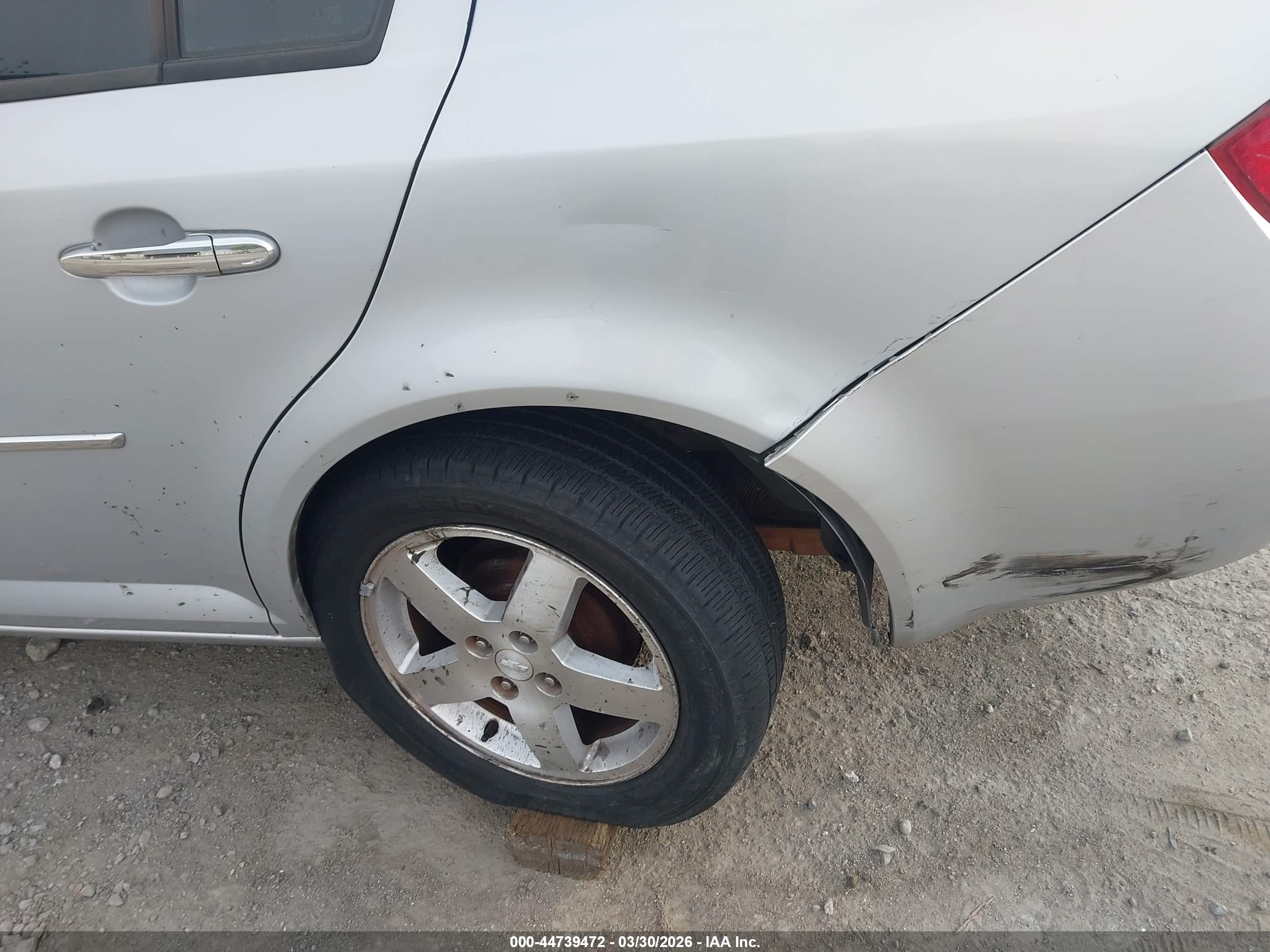 CHEVROLET COBALT image 6