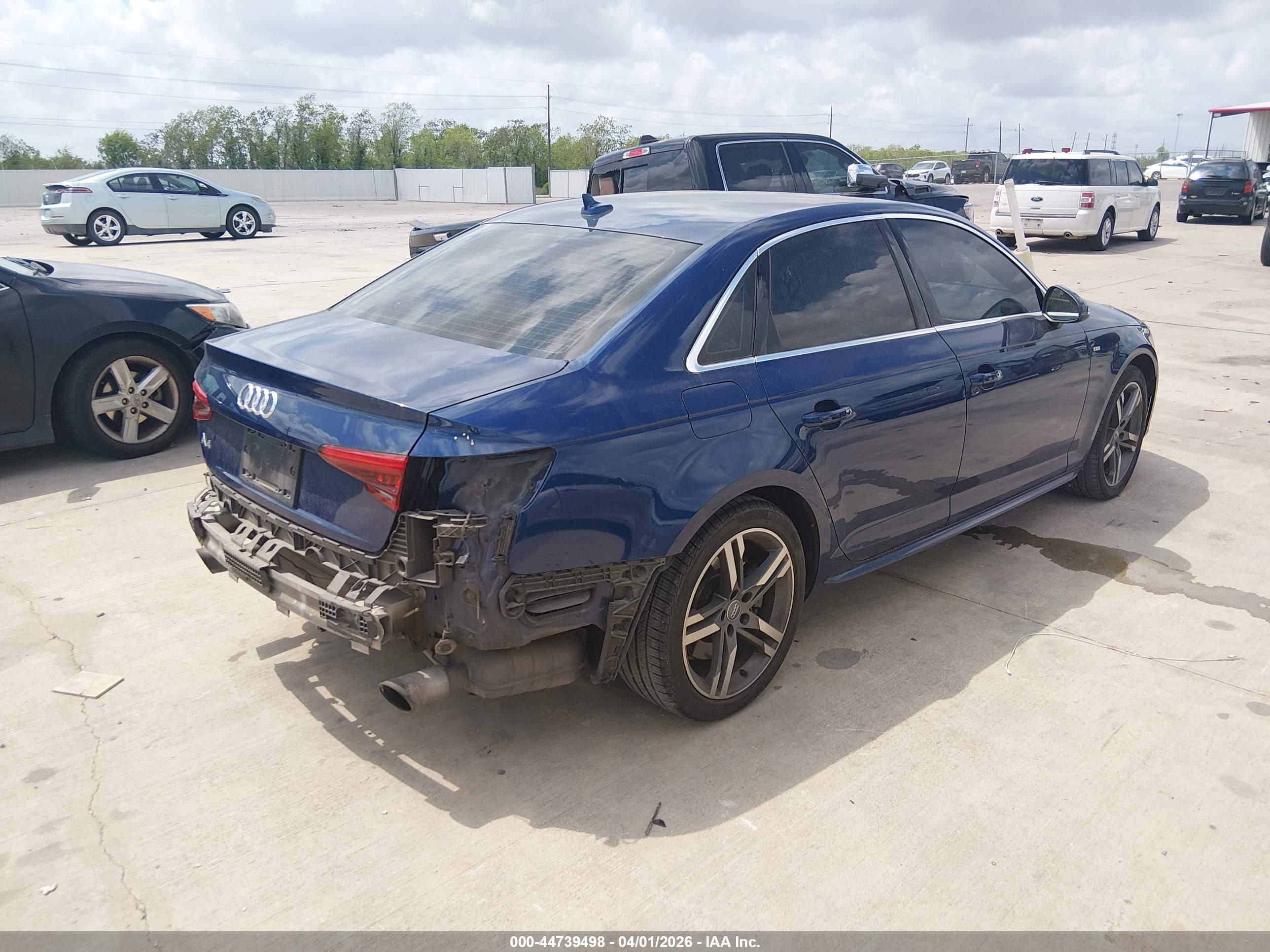 AUDI A4 image 4