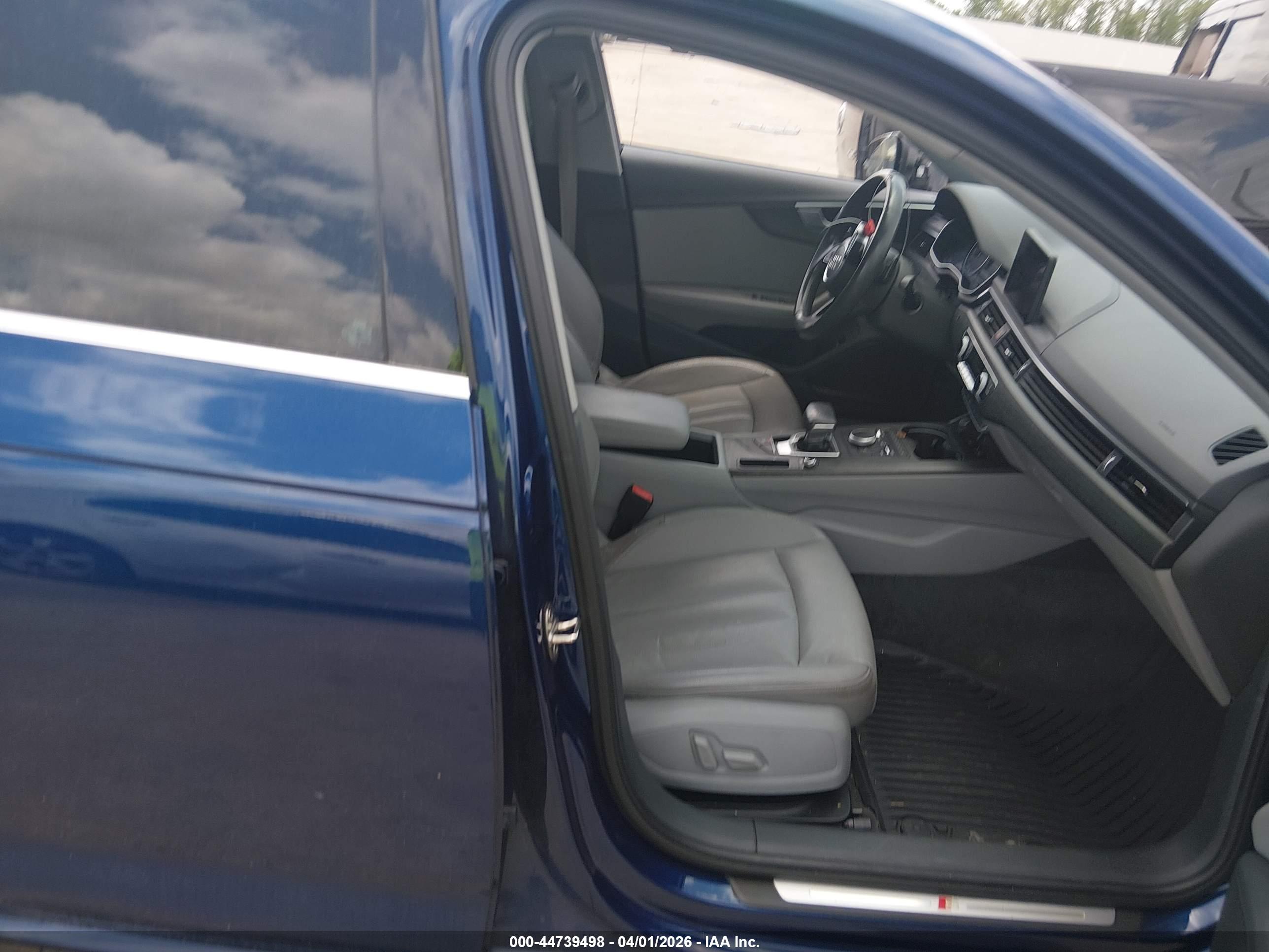 AUDI A4 image 5