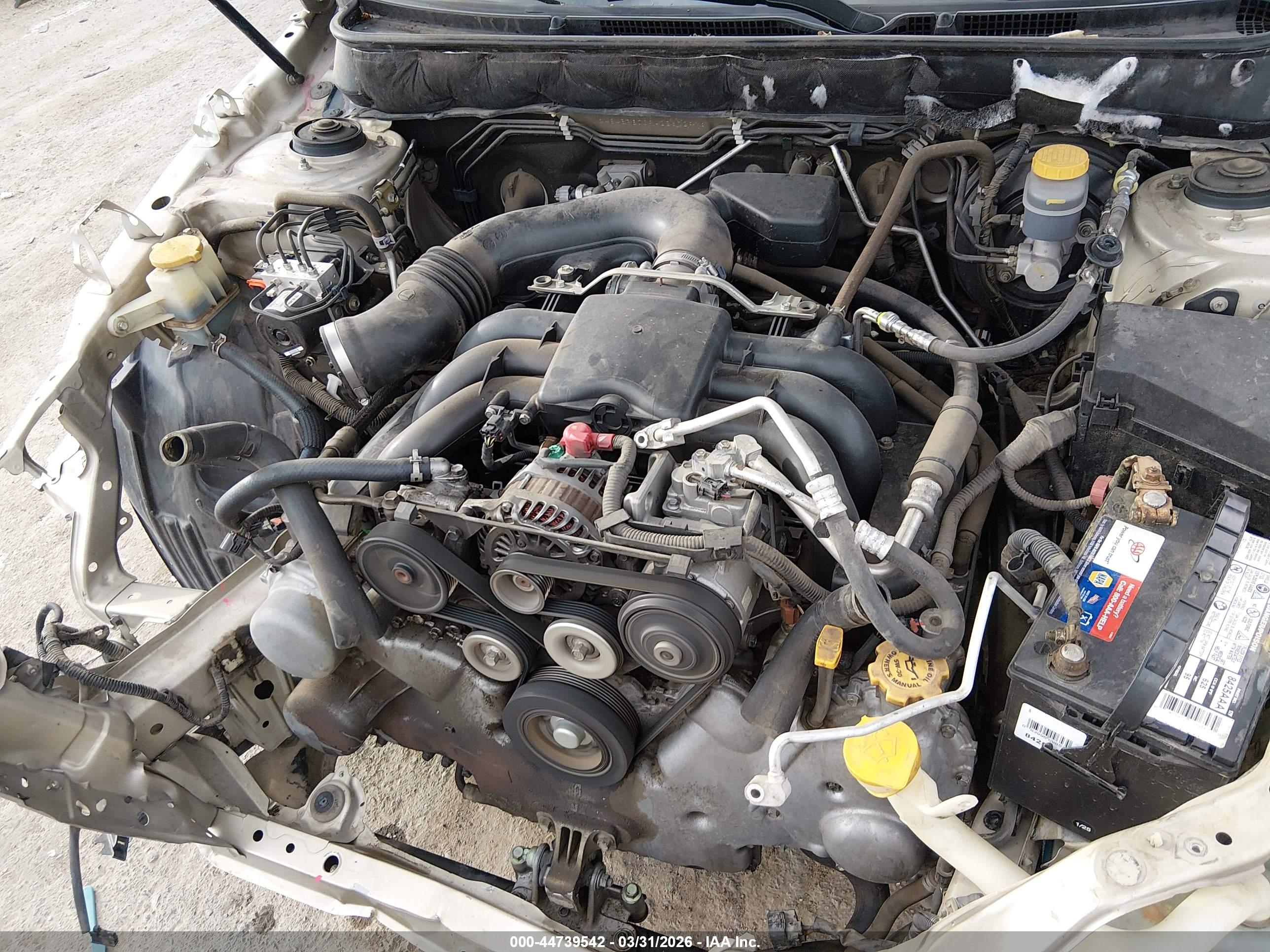 SUBARU OUTBACK image 10