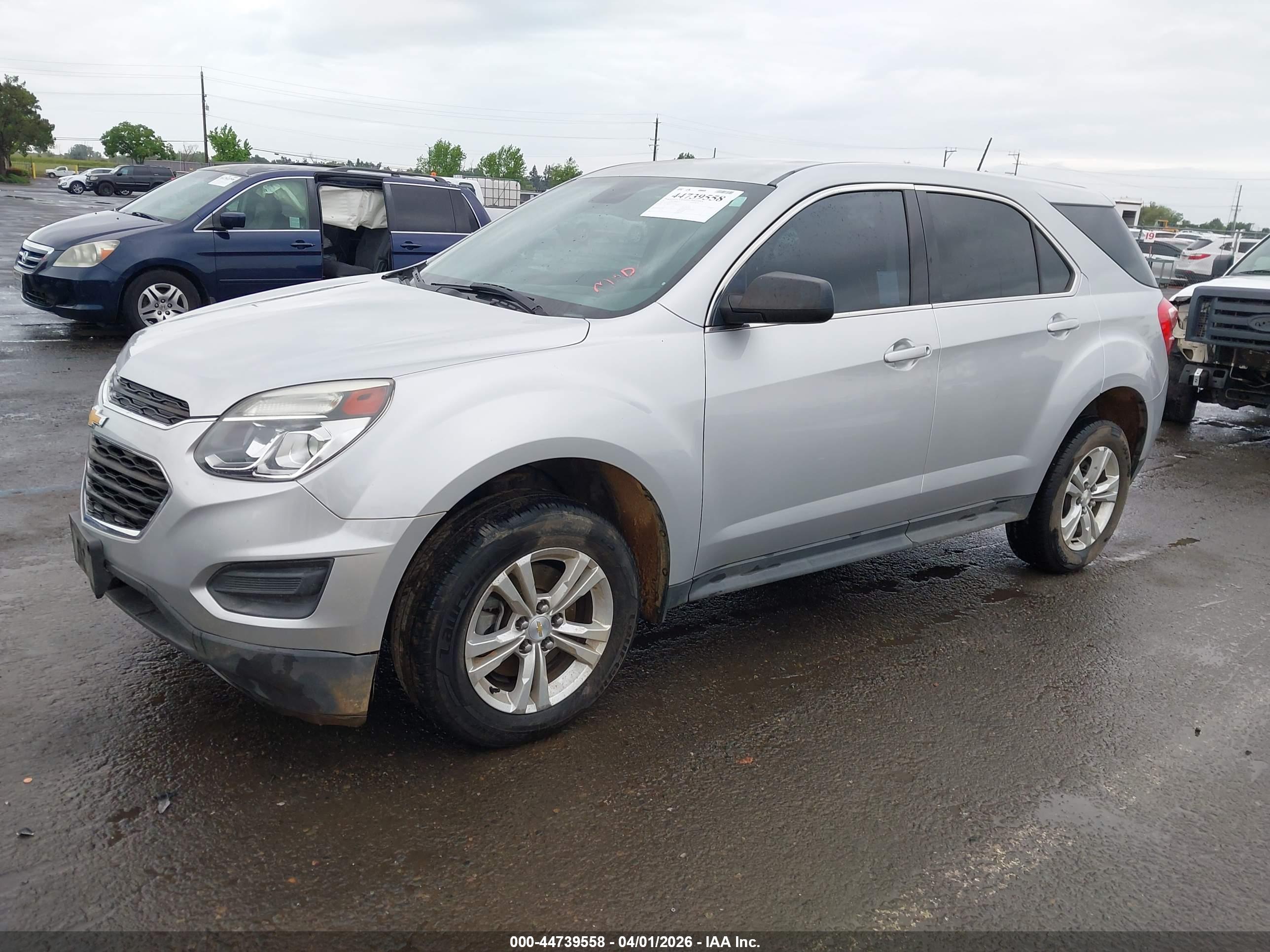 CHEVROLET EQUINOX image 2