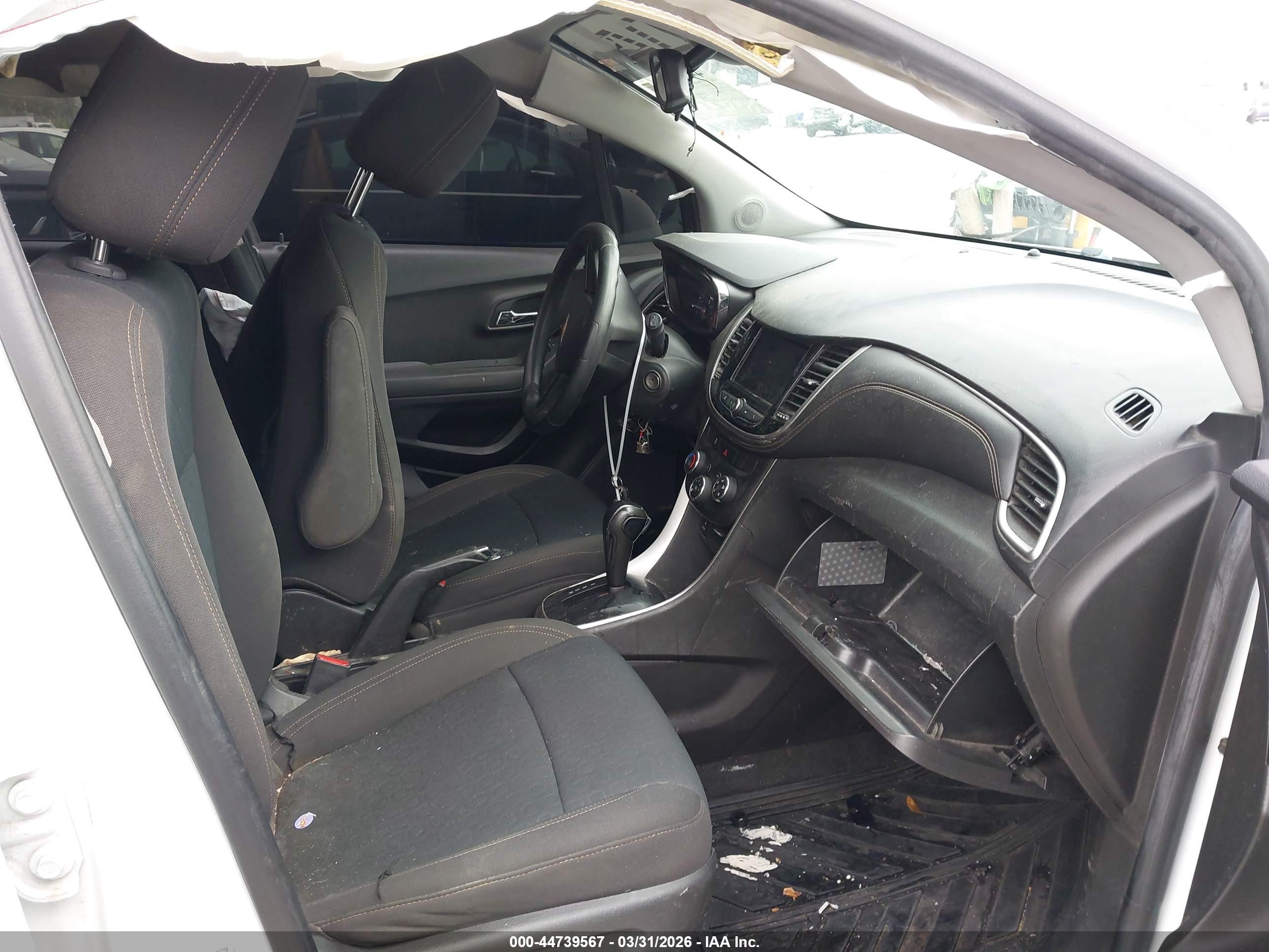 CHEVROLET TRAX image 5