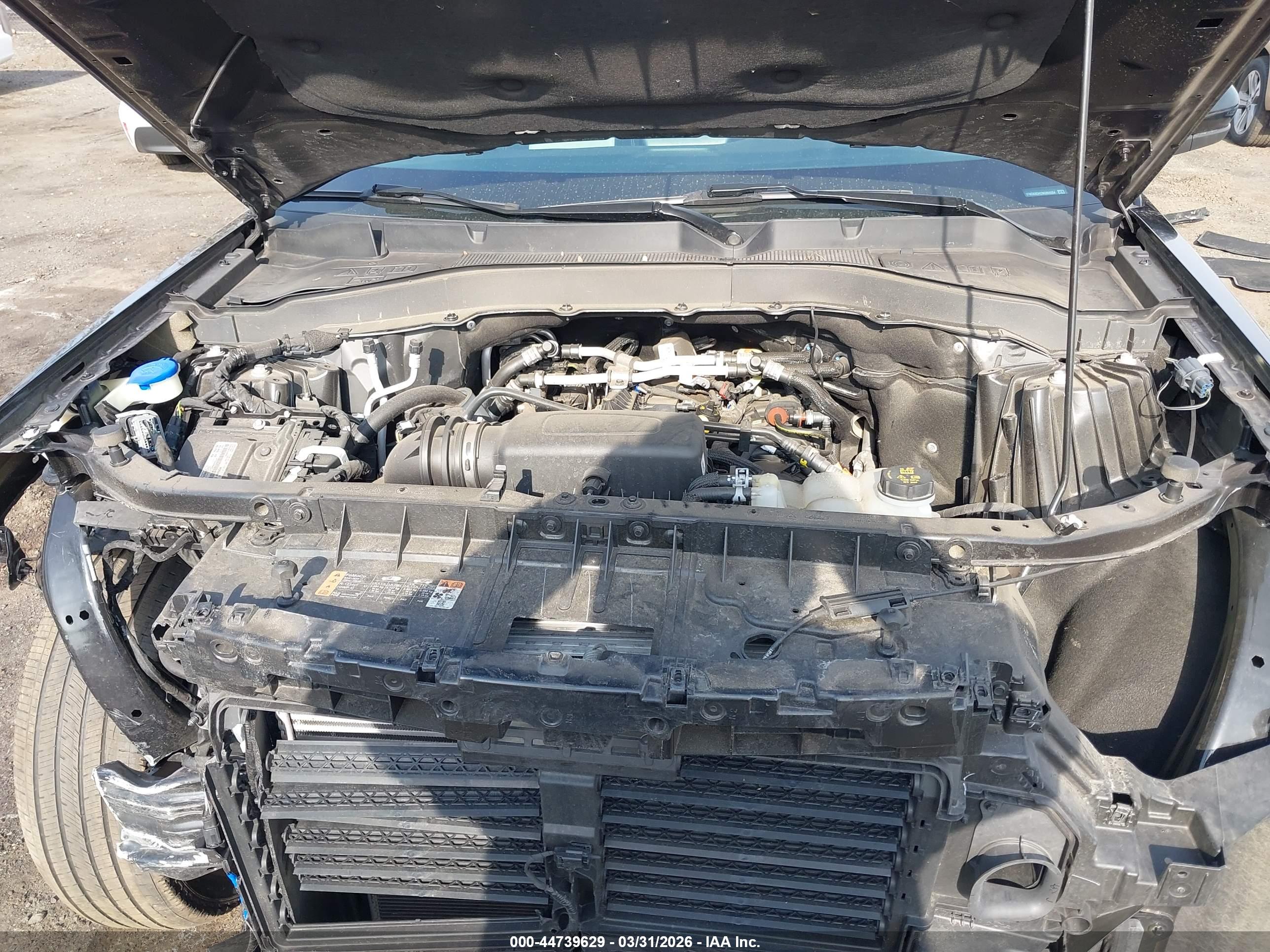 FORD EXPLORER image 10