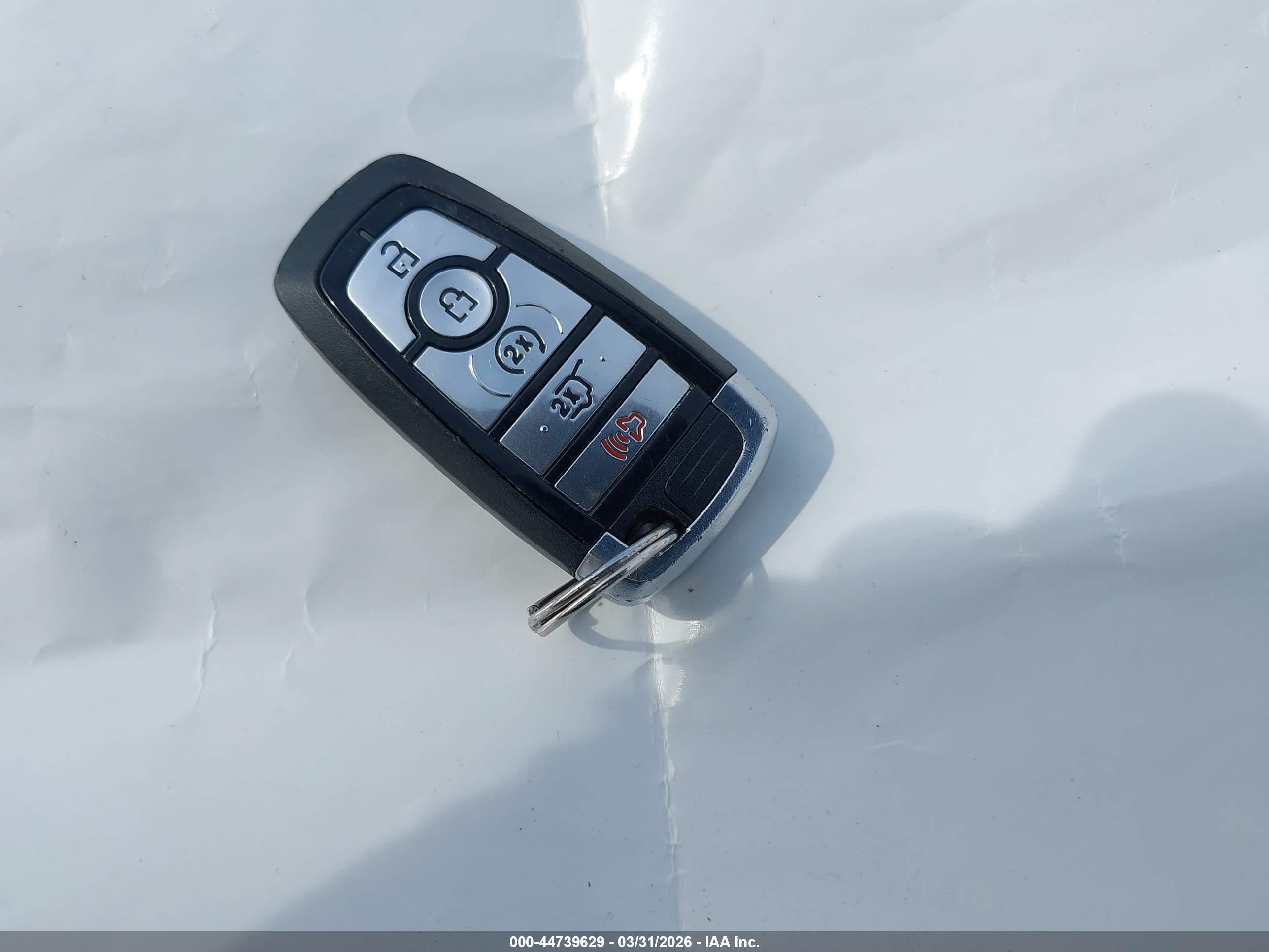FORD EXPLORER image 11