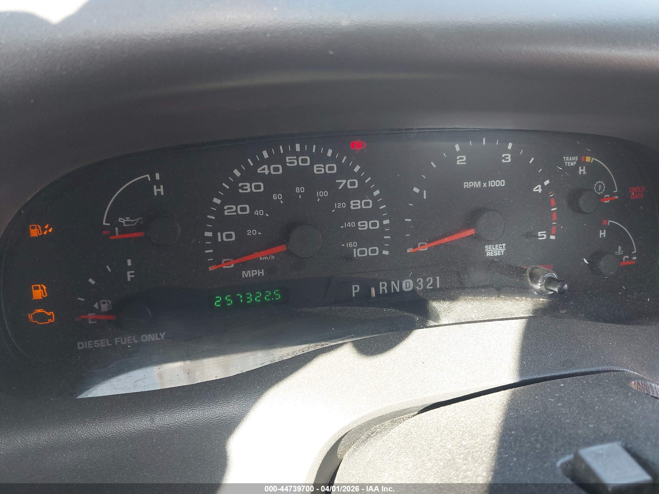 FORD F-450 image 6