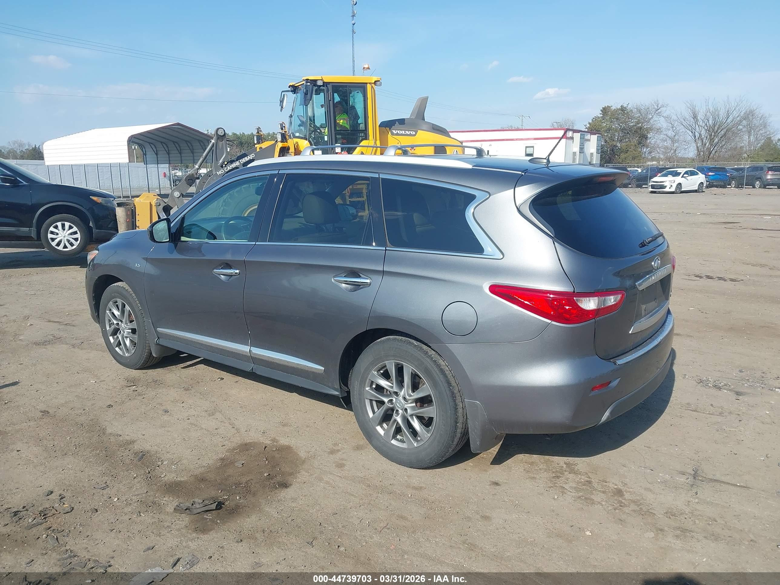 INFINITI QX60 image 3