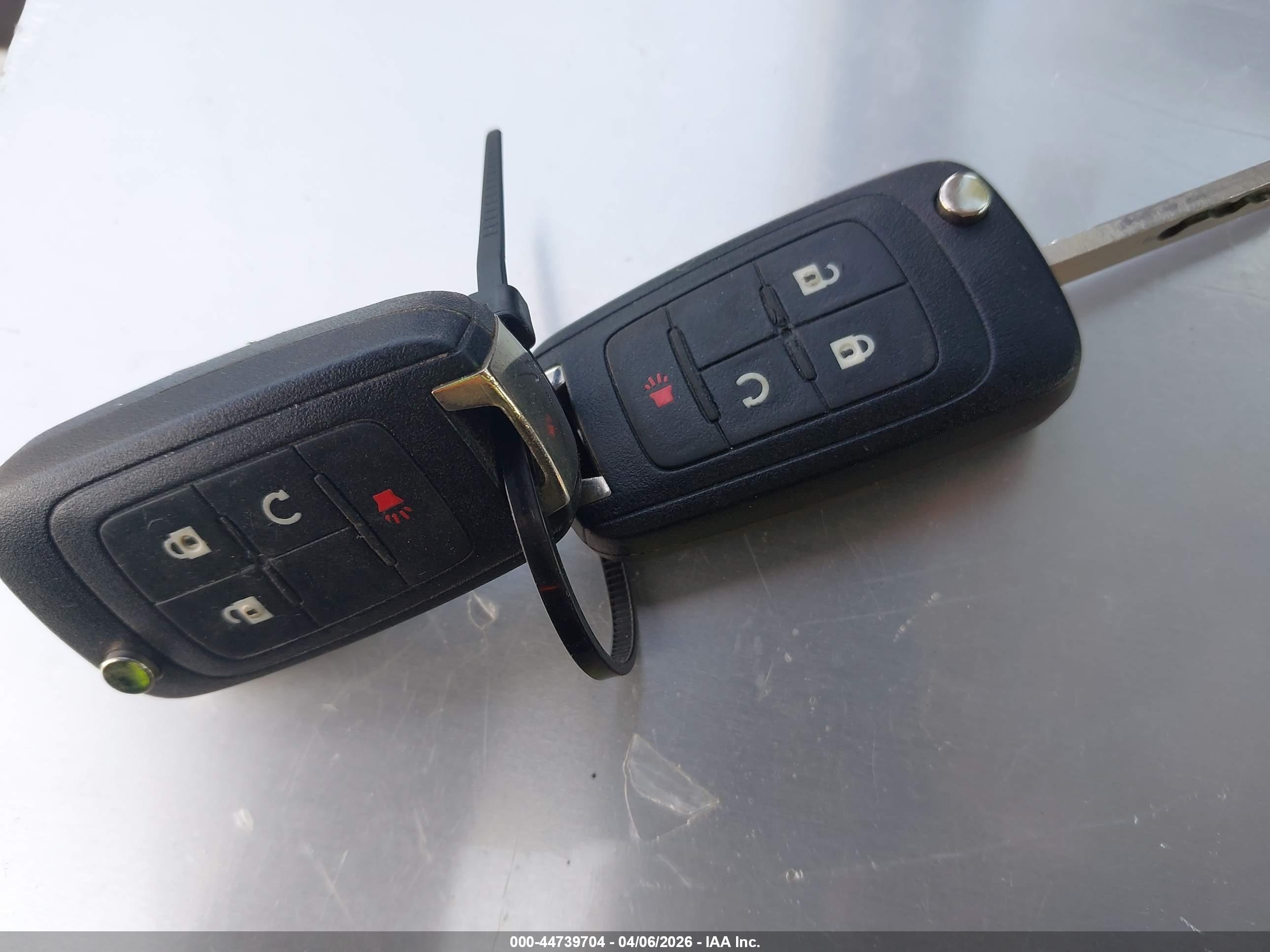 CHEVROLET EQUINOX image 11