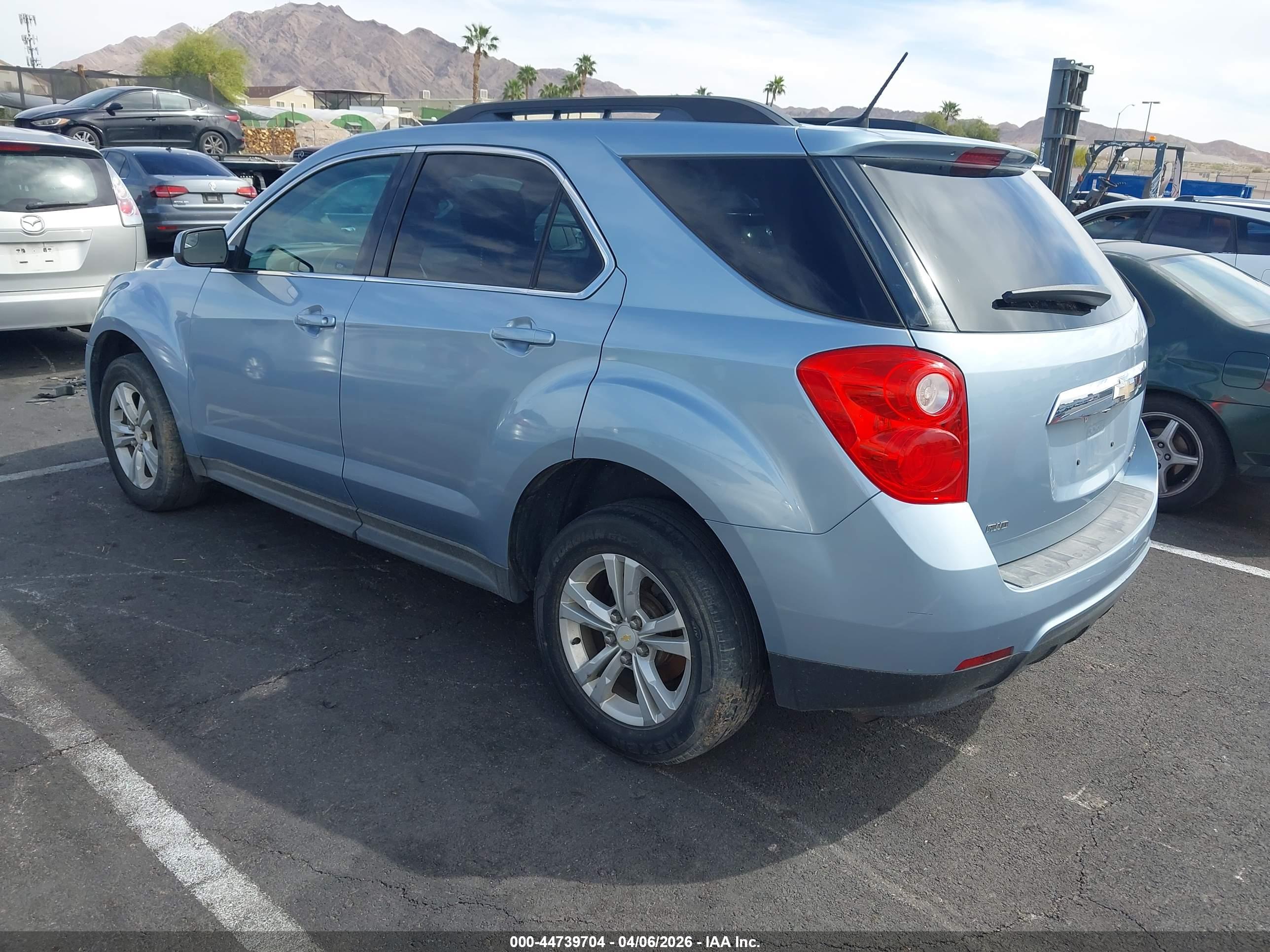 CHEVROLET EQUINOX image 3