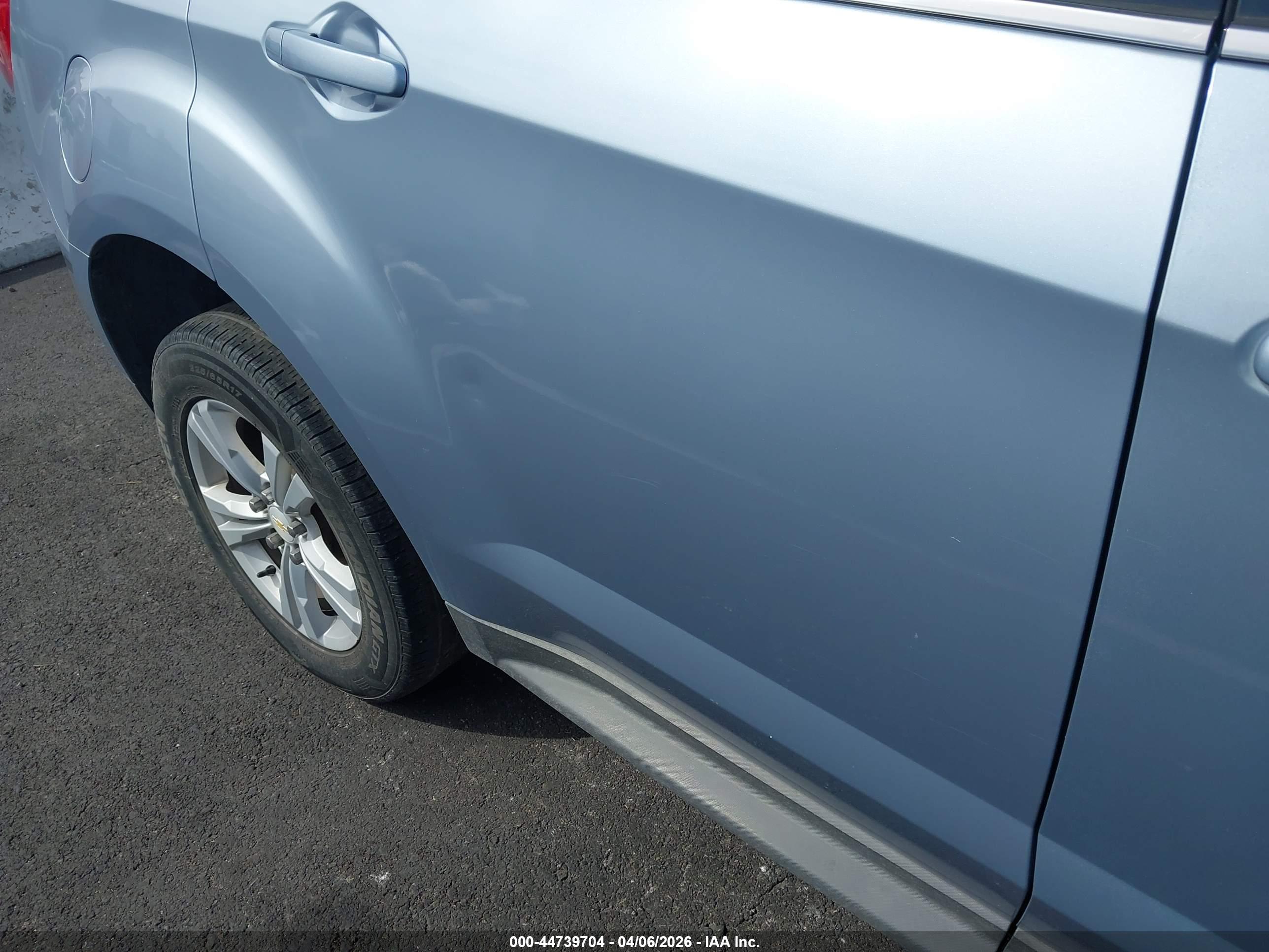 CHEVROLET EQUINOX image 6