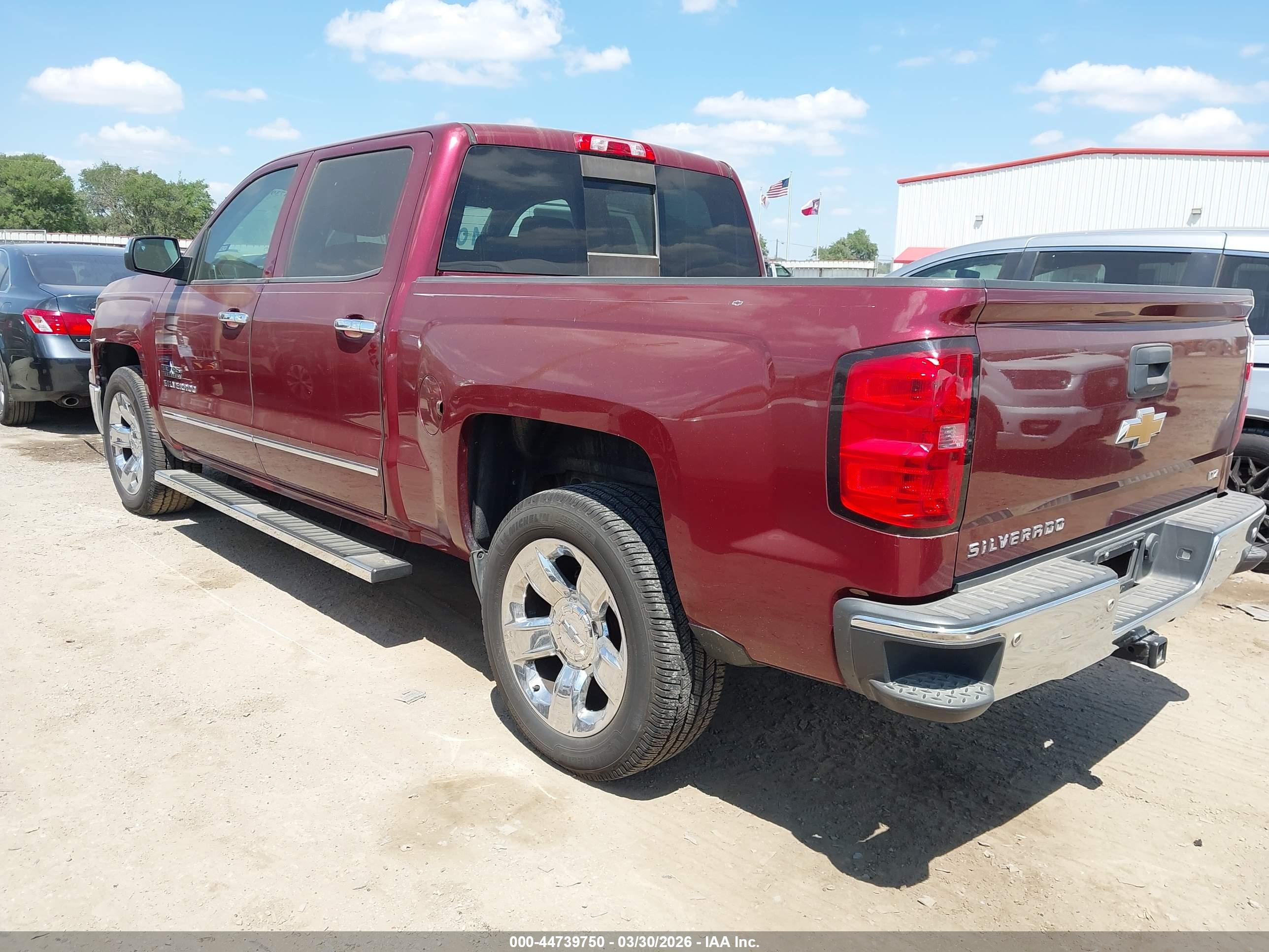 CHEVROLET SILVERADO image 3