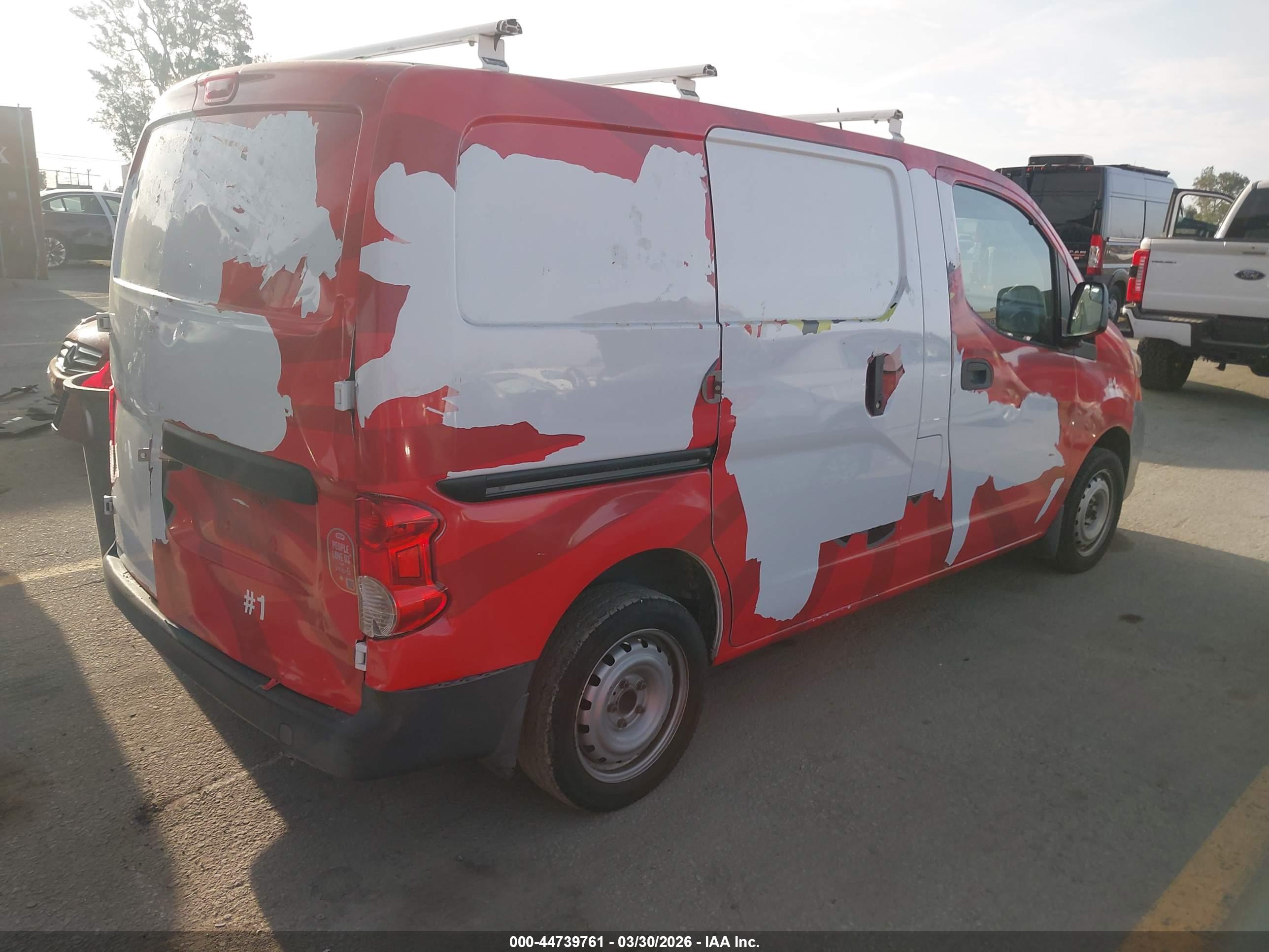 NISSAN NV200 image 4