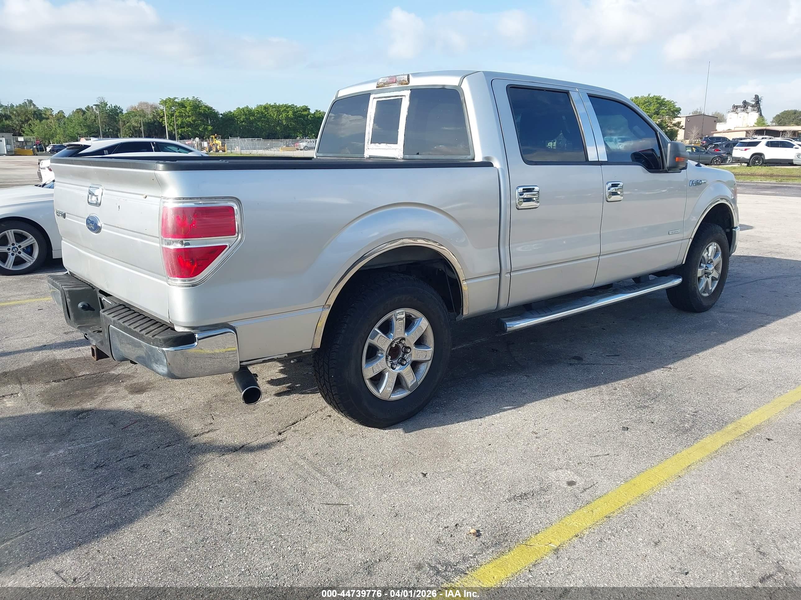 FORD F-150 image 4