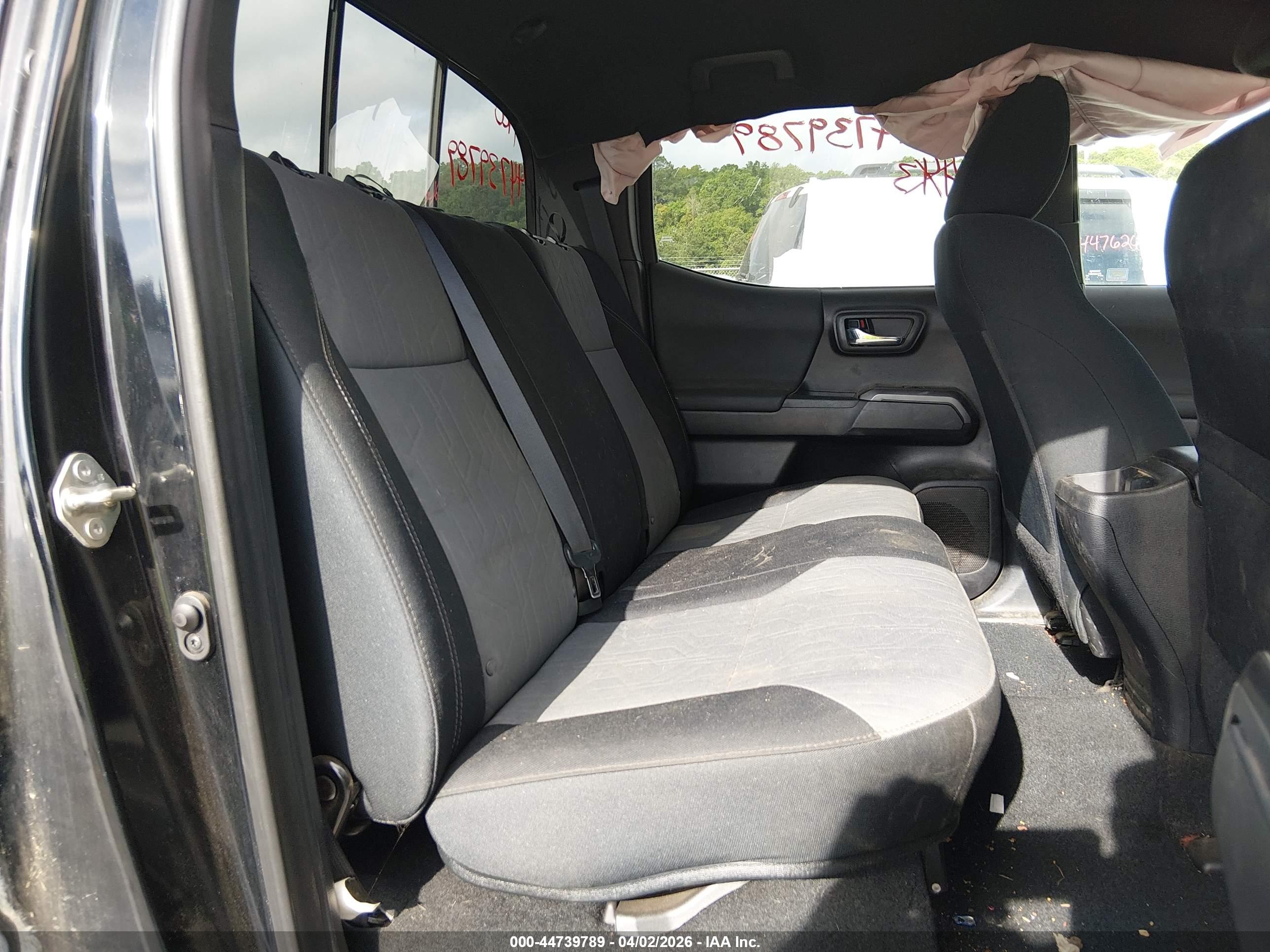 TOYOTA TACOMA image 8